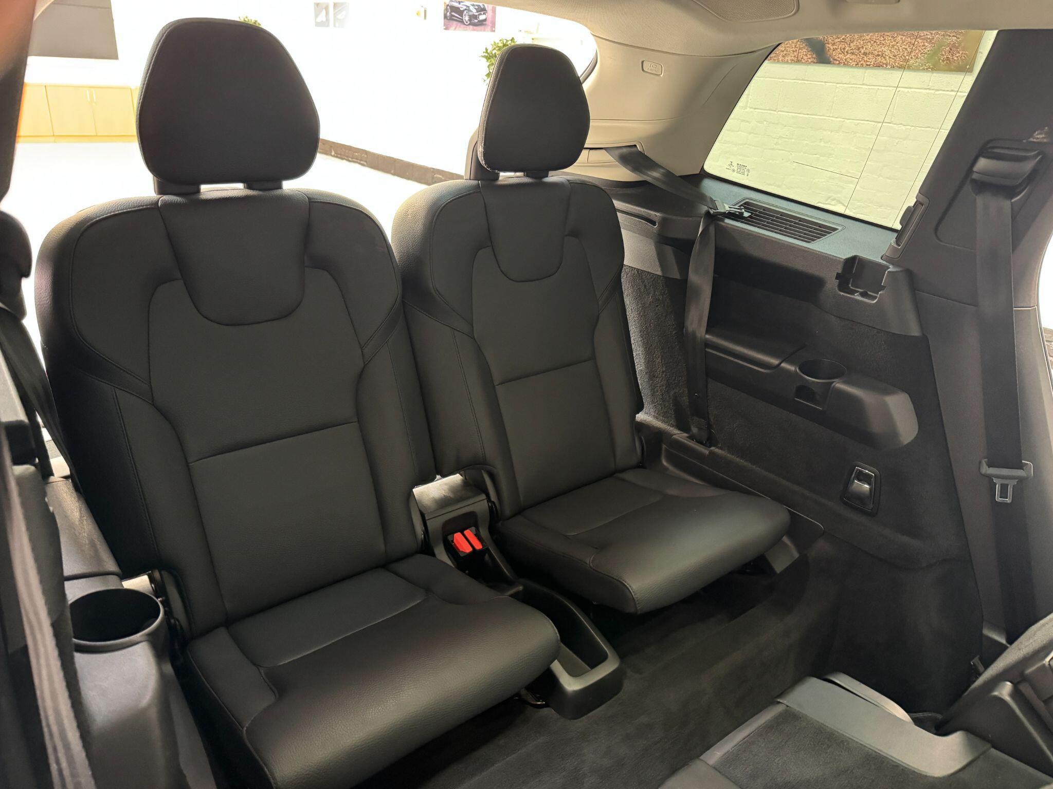 Volvo XC90 - Image 24