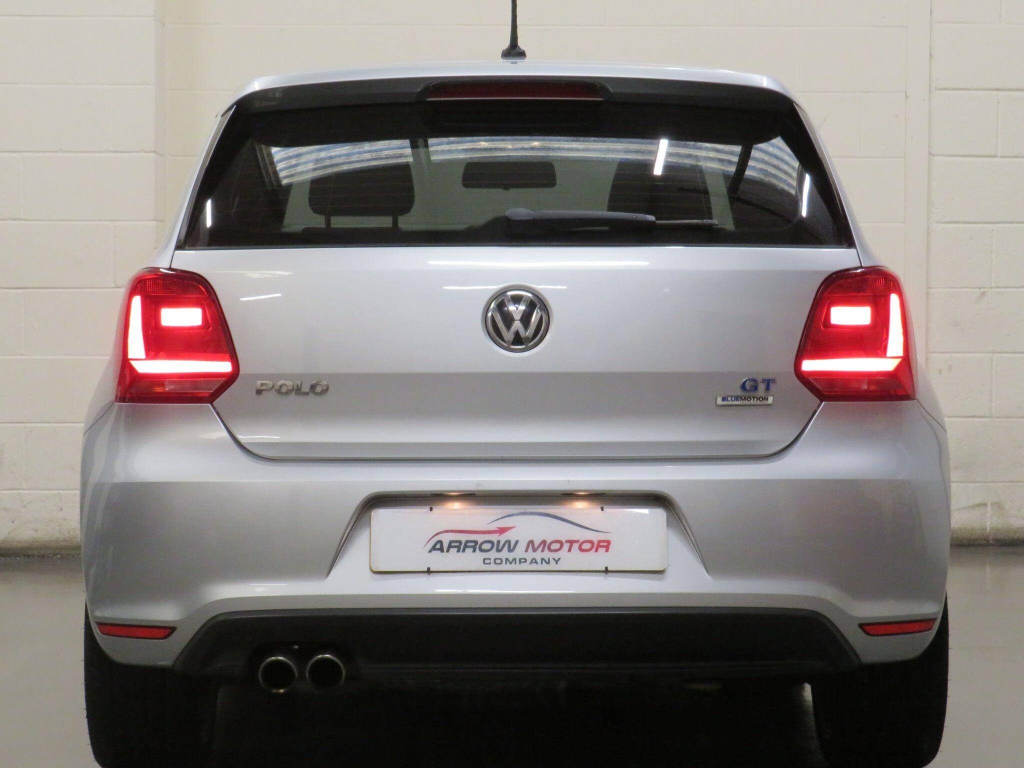 Volkswagen Polo - Image 5