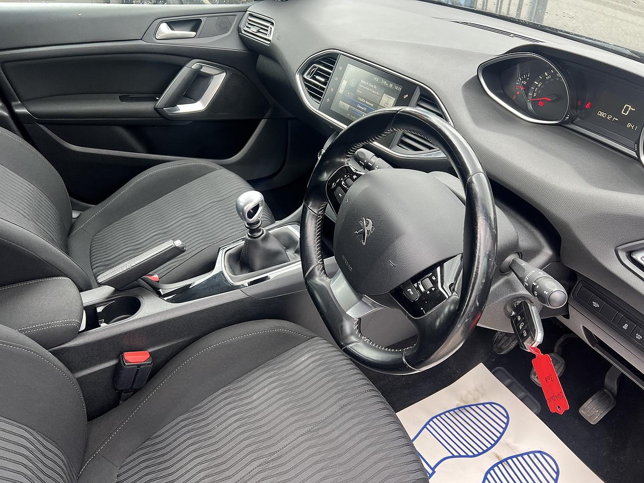 Peugeot 308 SW - Image 12