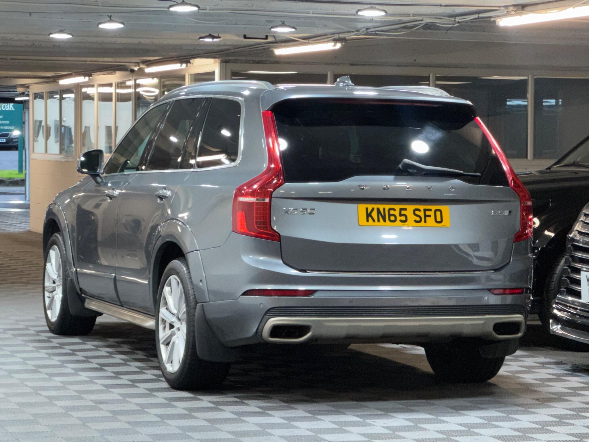 Volvo XC90 - Image 3