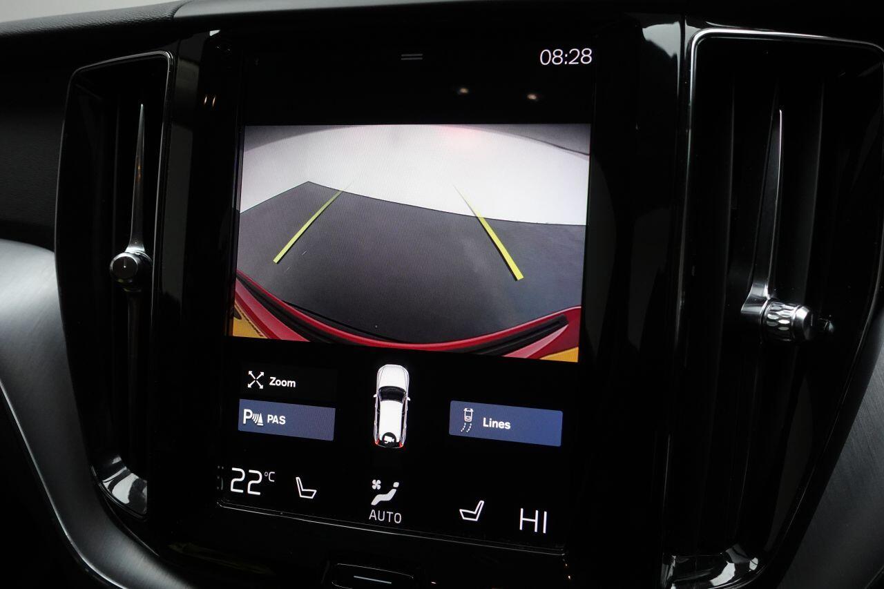 Volvo XC60 - Image 24