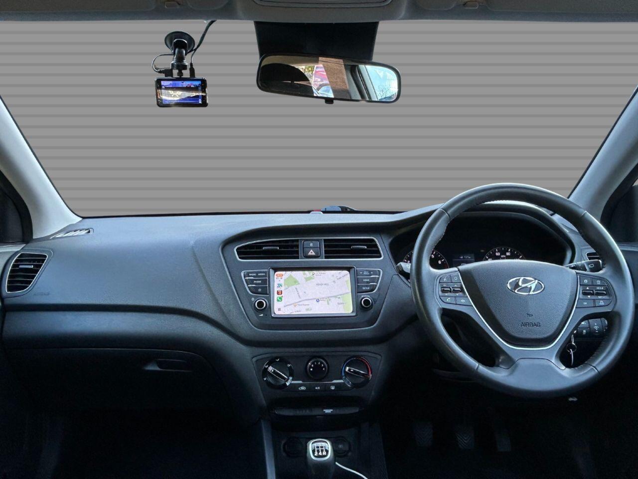 Hyundai i20 - Image 28