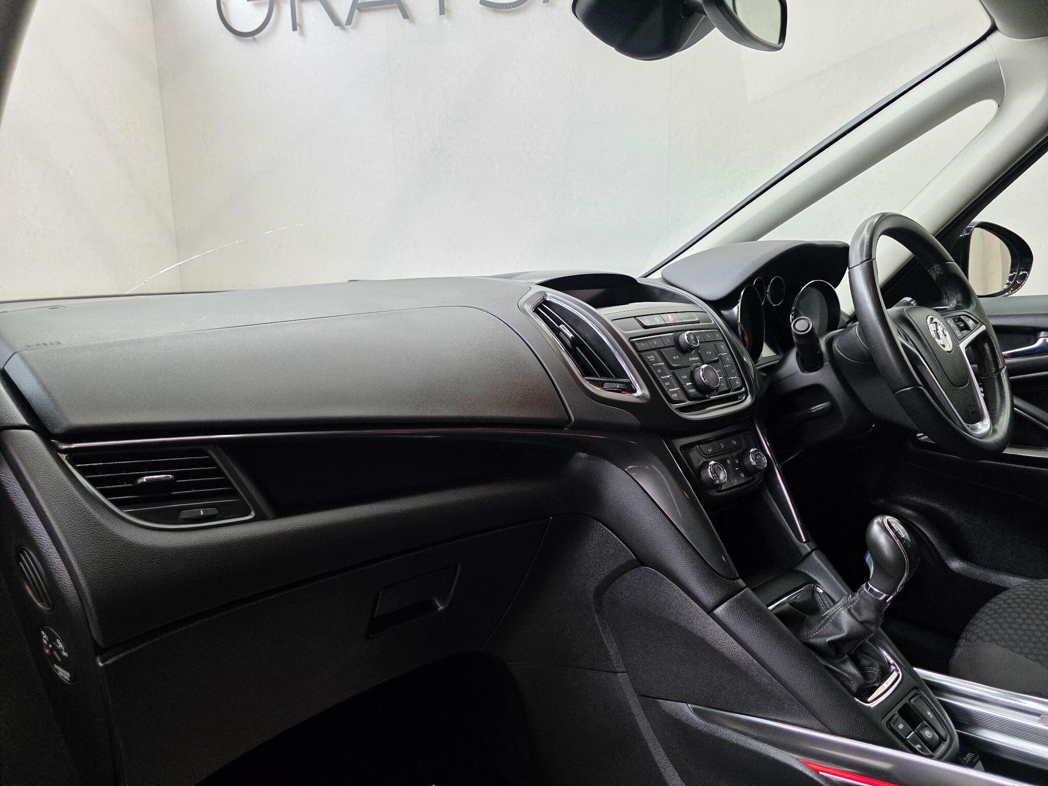 Vauxhall Zafira Tourer - Image 14