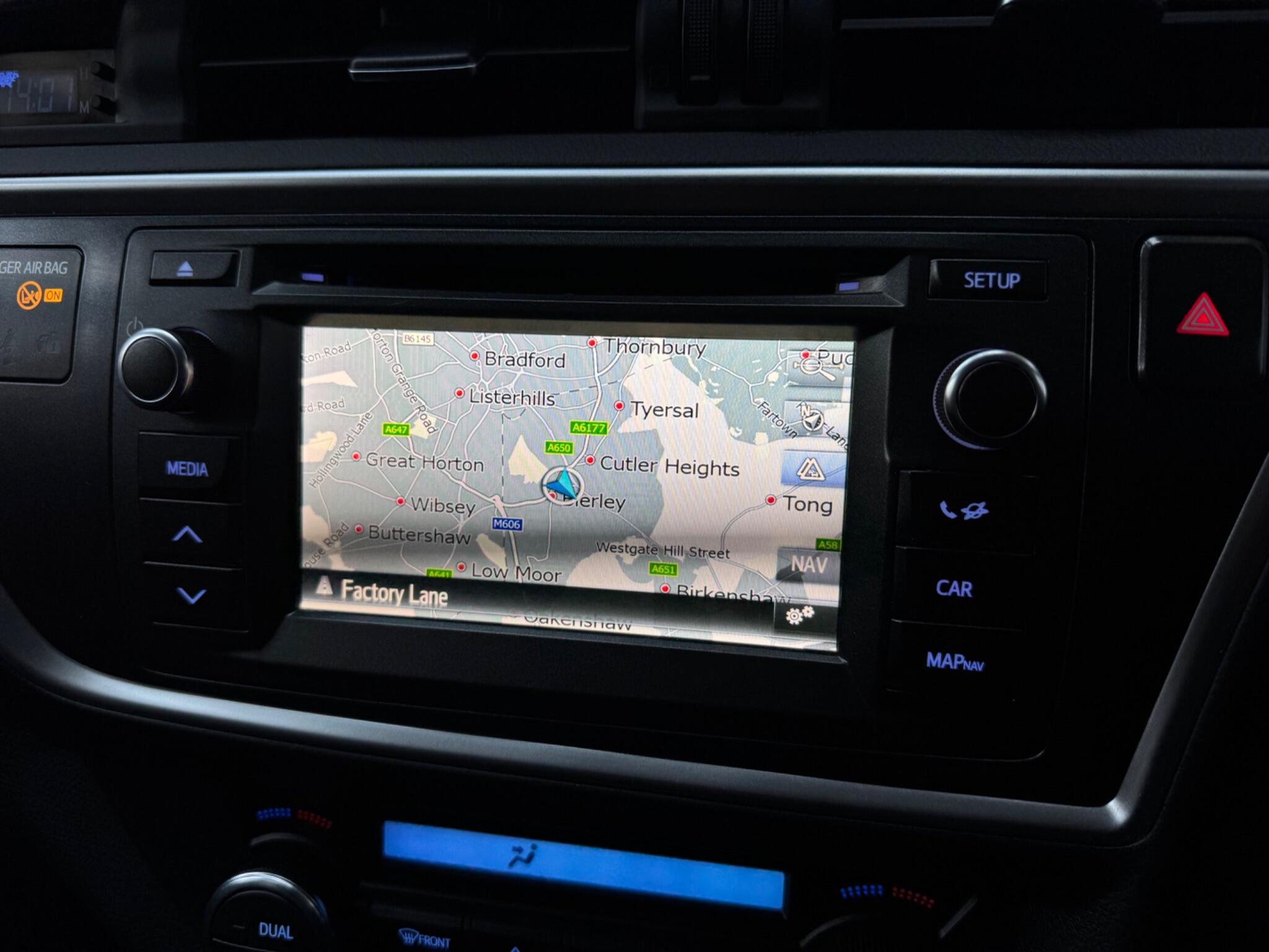 Toyota Auris - Image 14