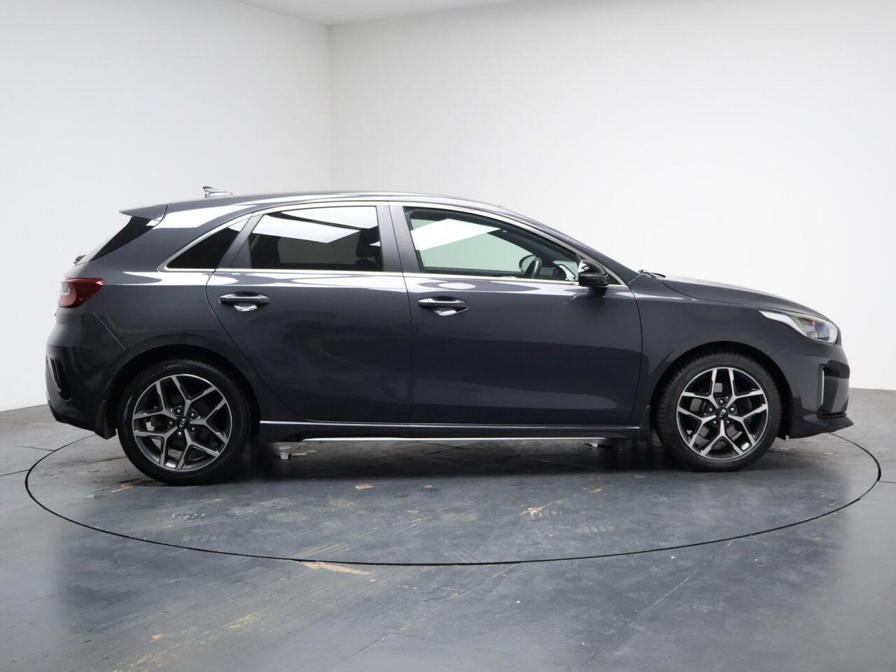 Kia ceed - Image 14