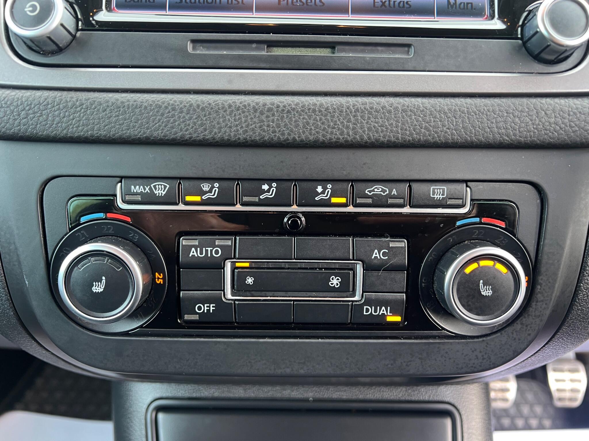 Volkswagen Tiguan - Image 18