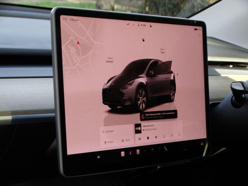 Tesla Model Y - Image 9