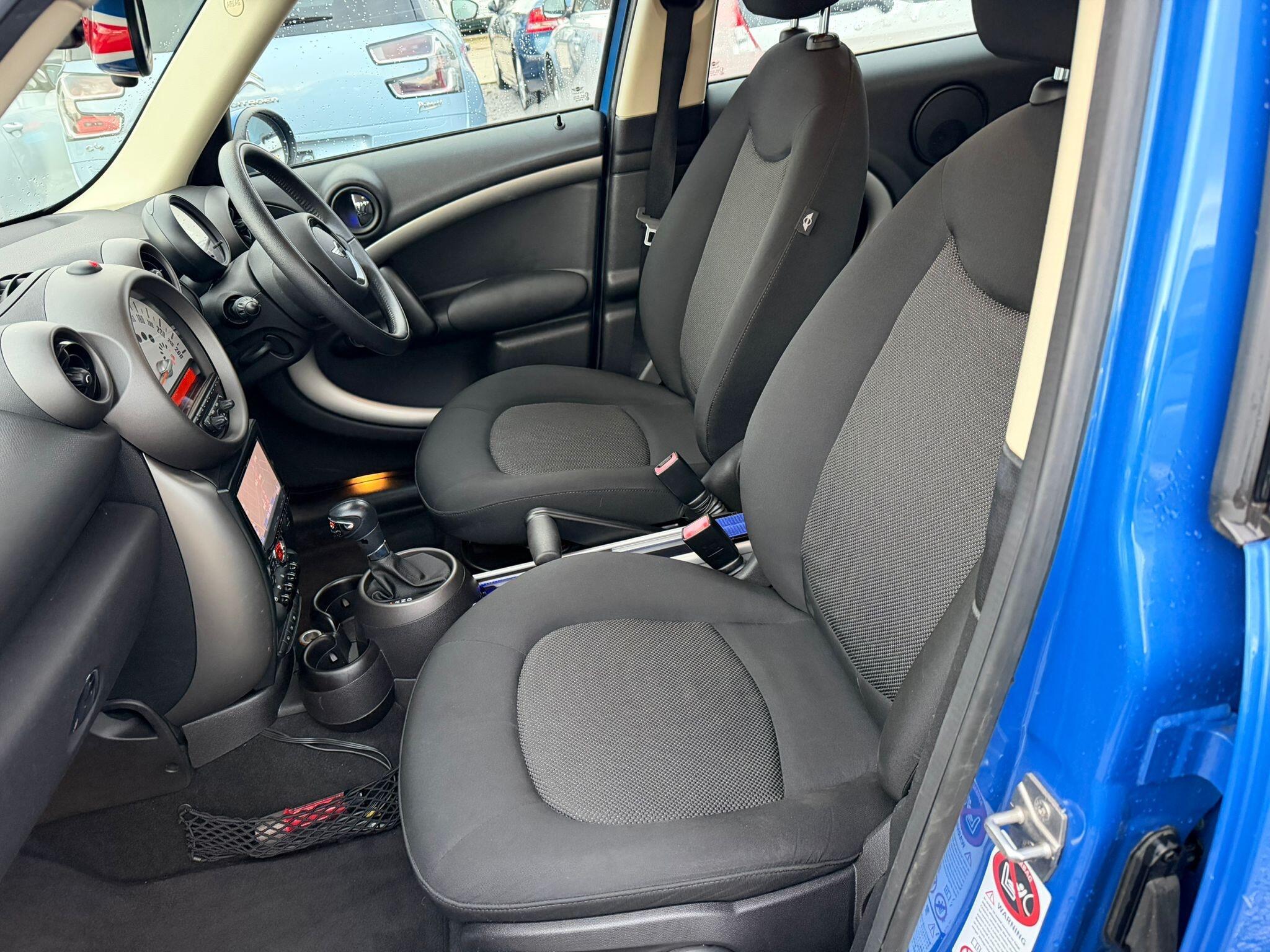 MINI Clubman - Image 11