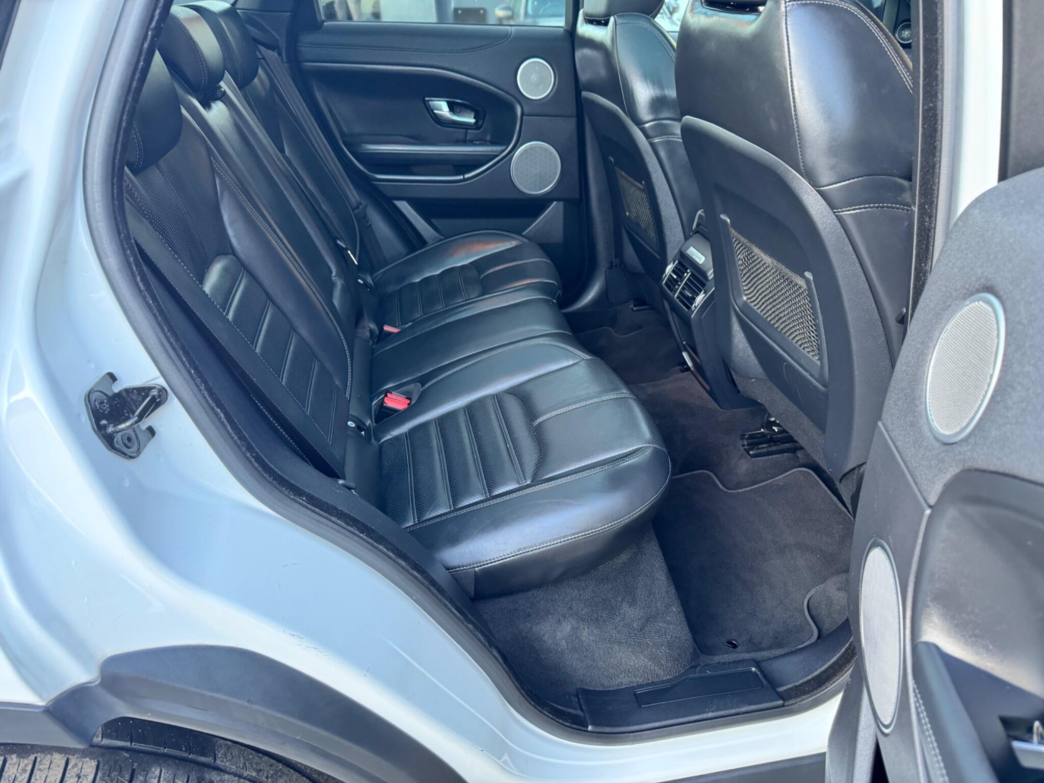 Land Rover Range Rover Evoque - Image 35