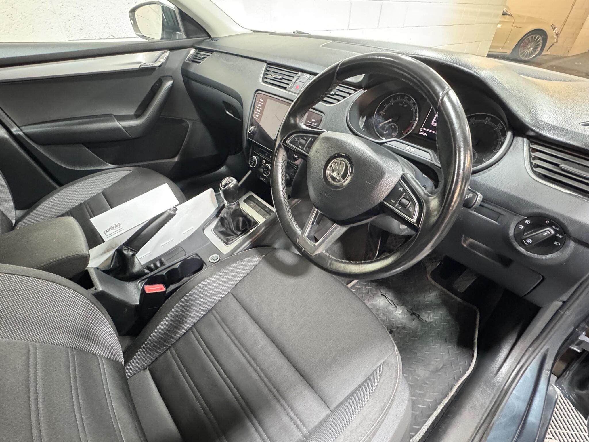 Skoda Octavia - Image 8