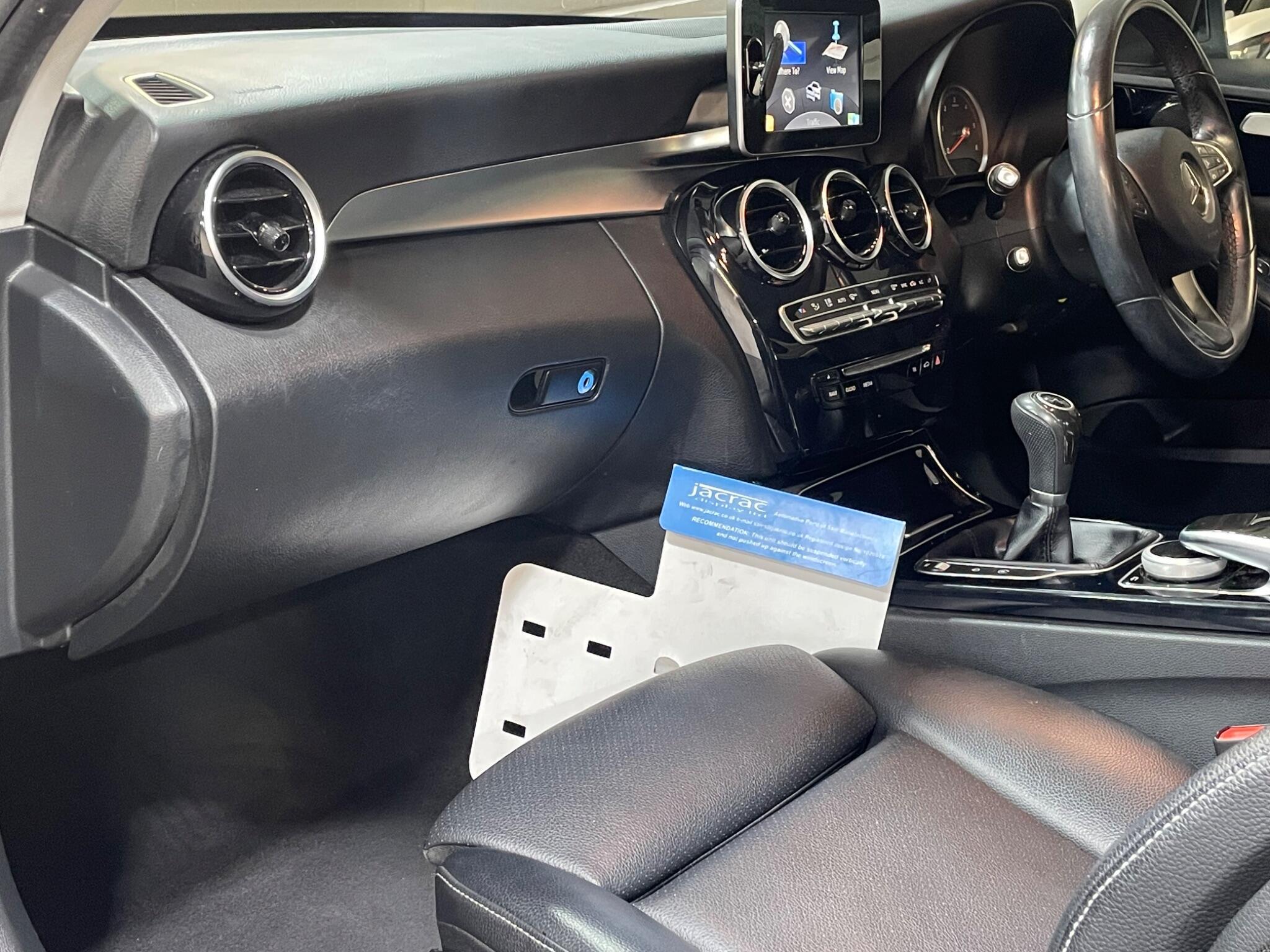Mercedes C Class - Image 10