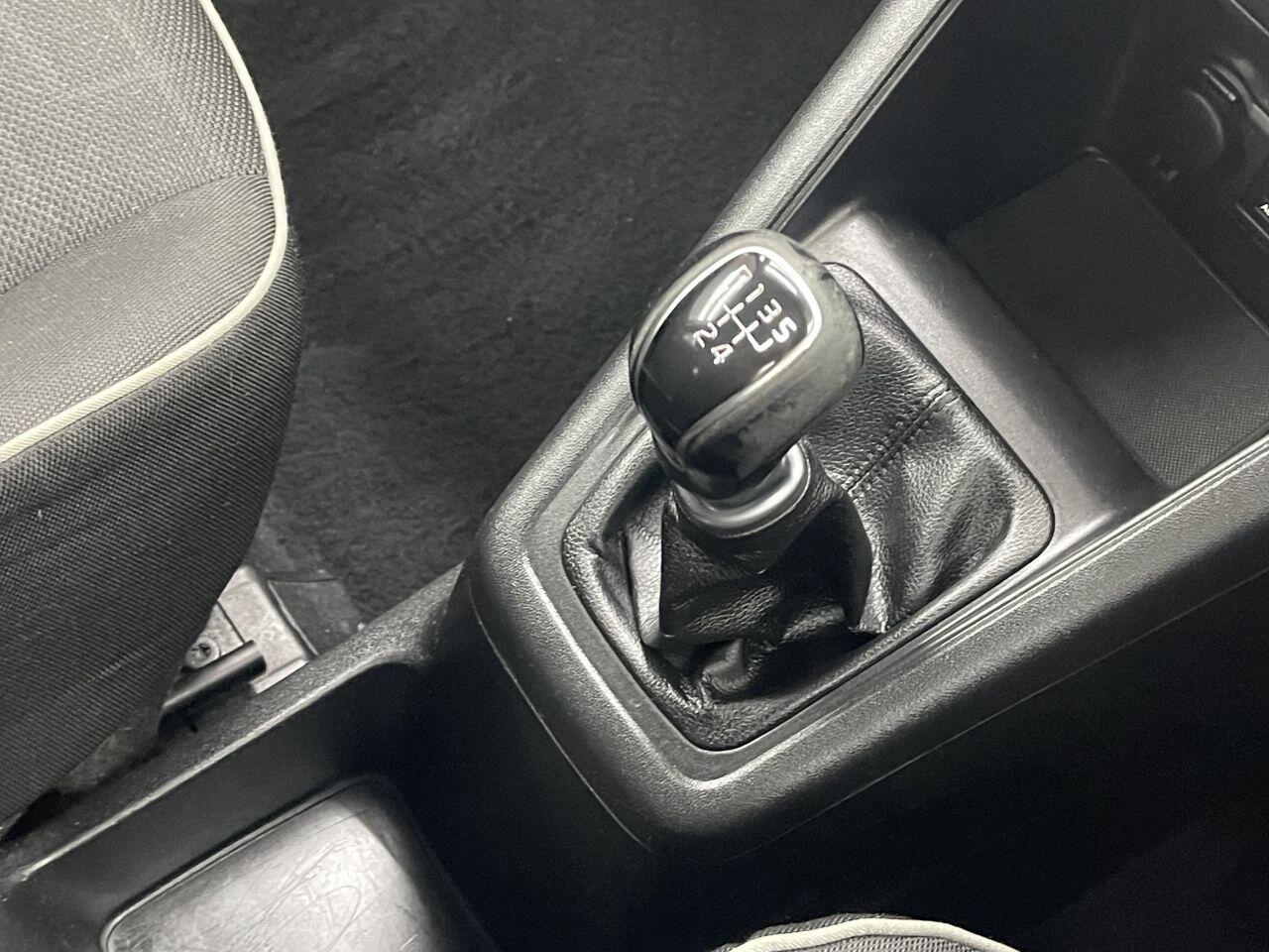 Kia Venga - Image 40