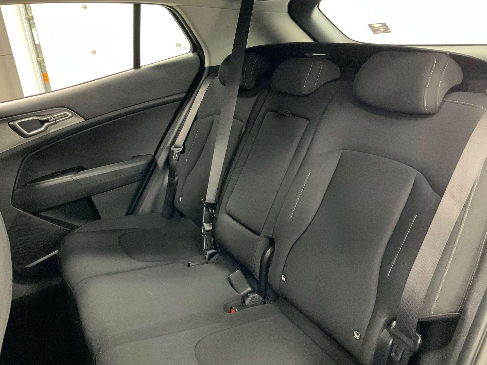 Kia Sportage - Image 37