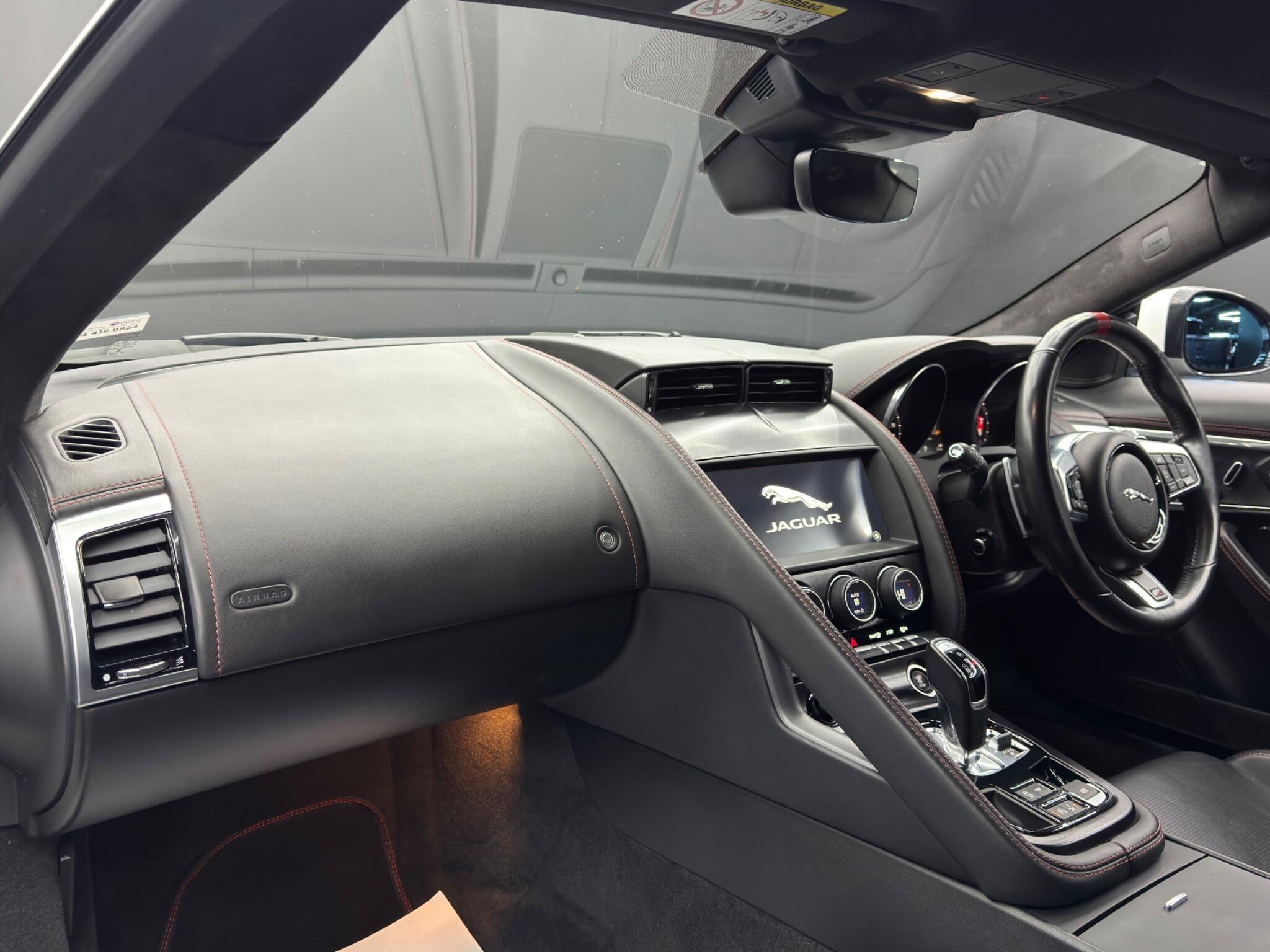 Jaguar F-Type - Image 11