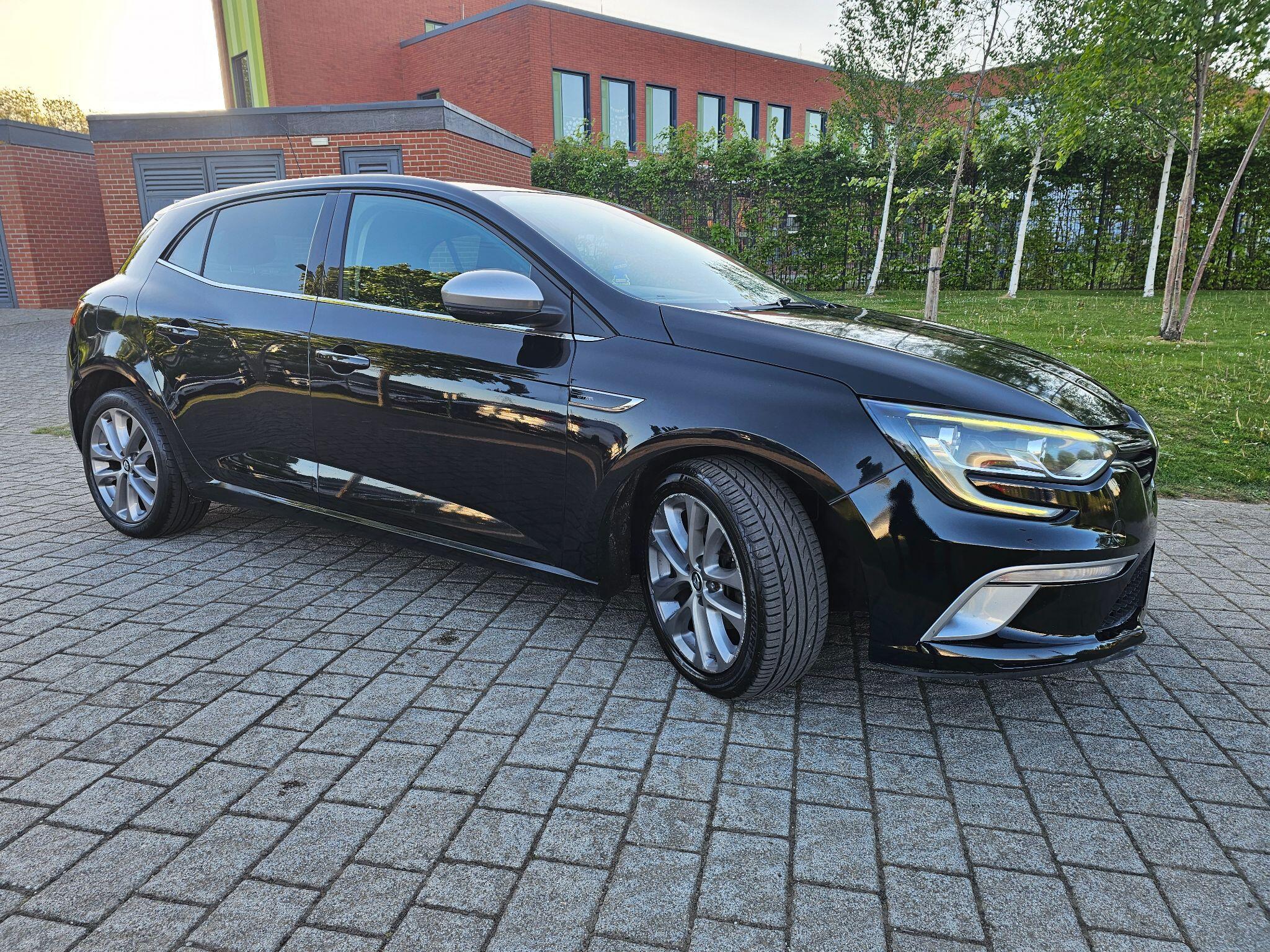 Renault Megane - Image 7