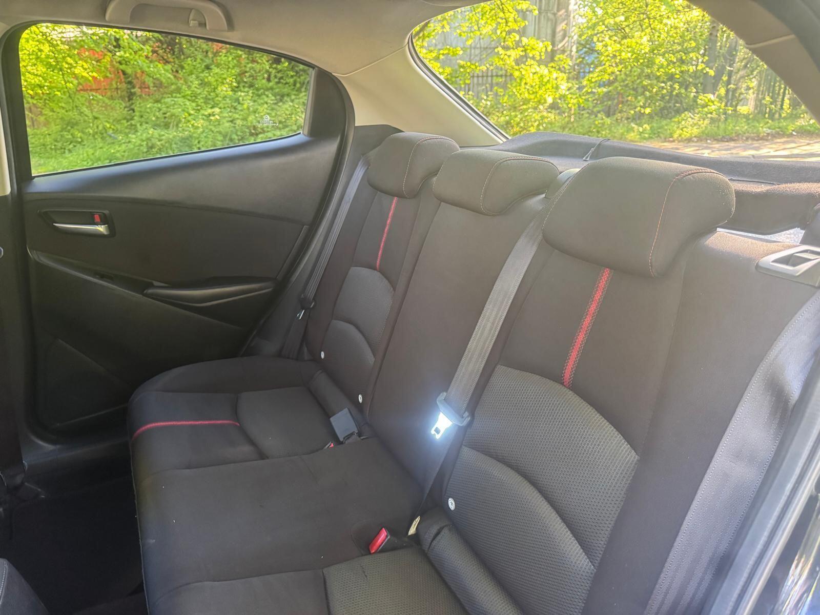 Mazda MAZDA2 - Image 31