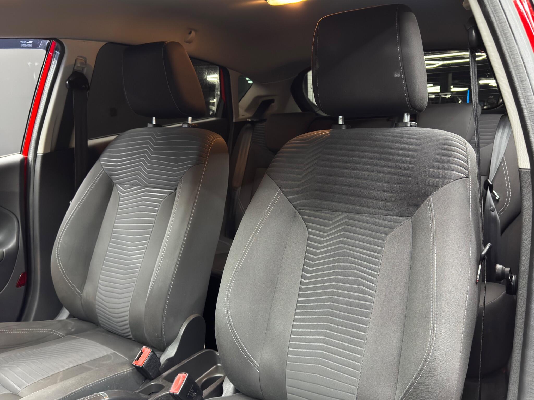 Ford Fiesta - Image 13