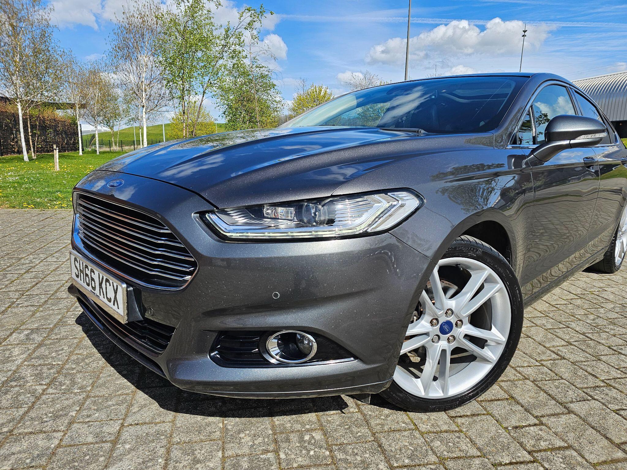 Ford Mondeo - Image 30