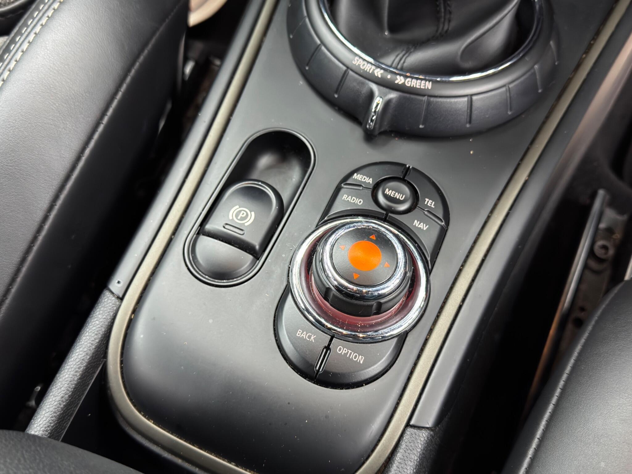 MINI Countryman - Image 24