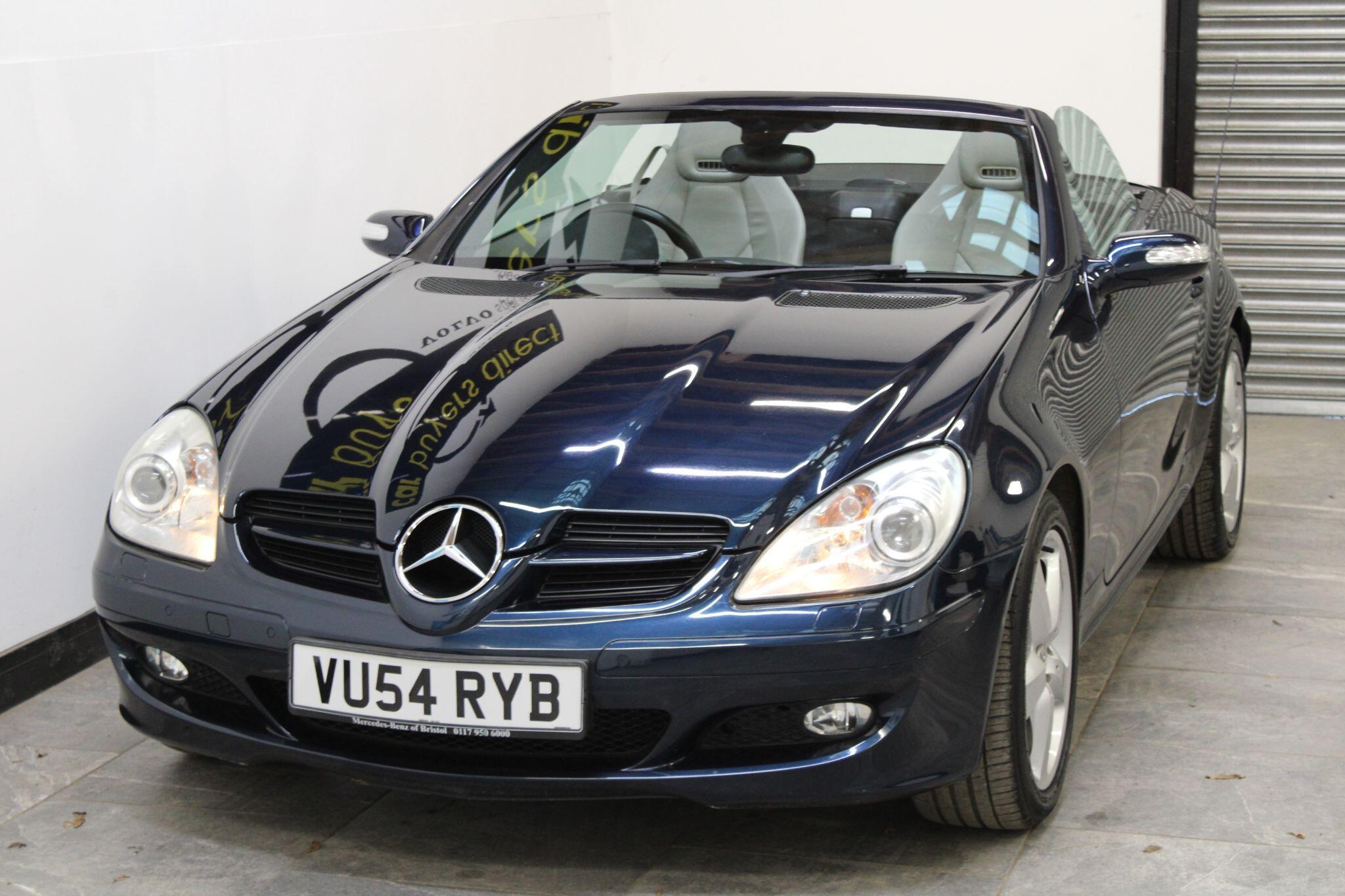Mercedes SLK - Image 11