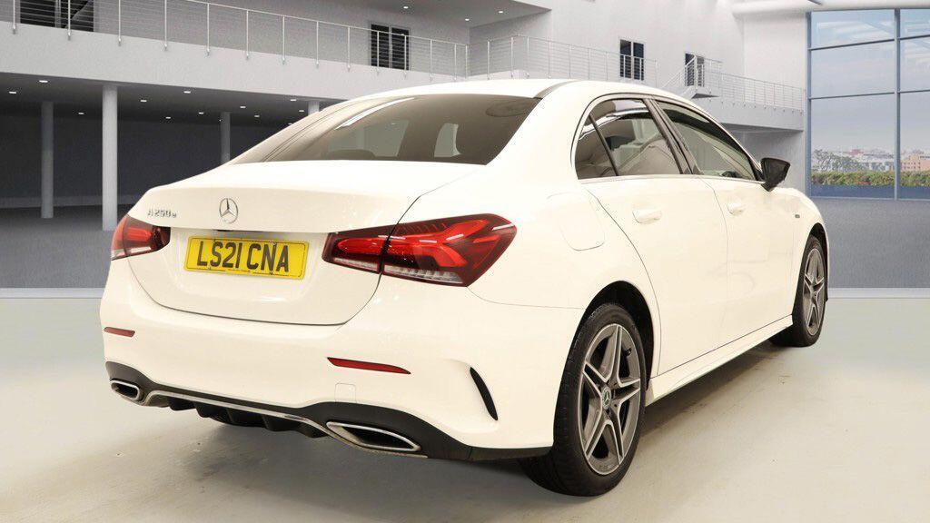 Mercedes-benz A-CLASS - Image 8