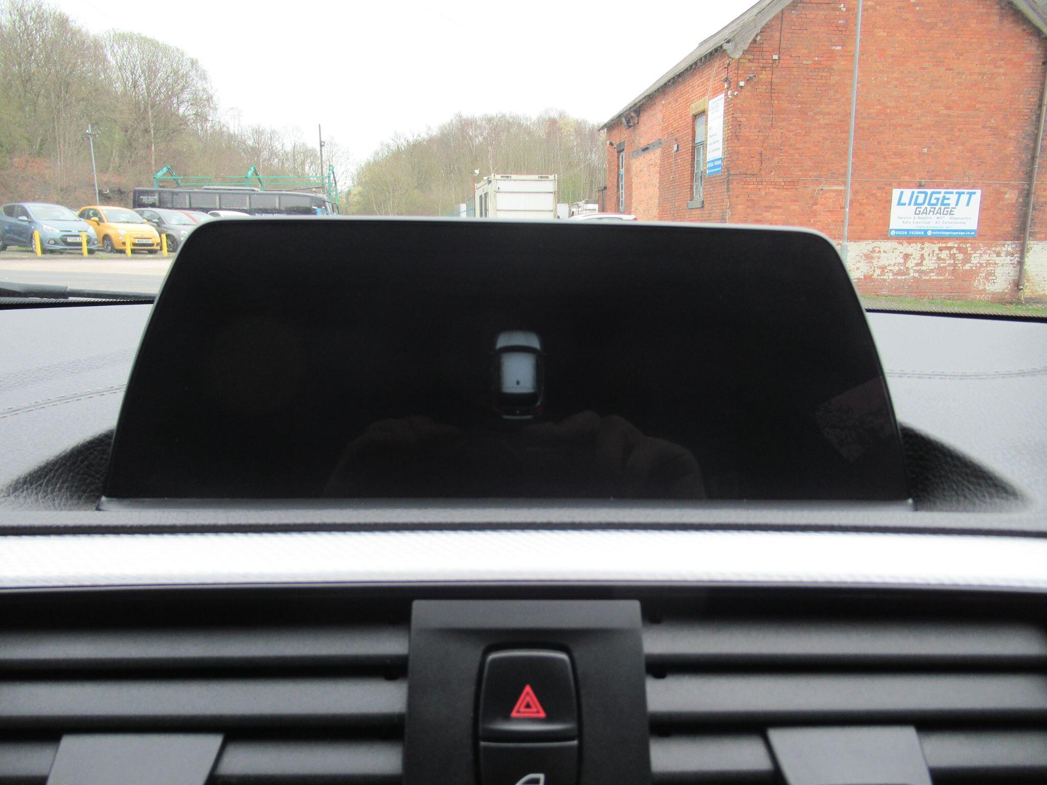 BMW 1 Series - Image 32