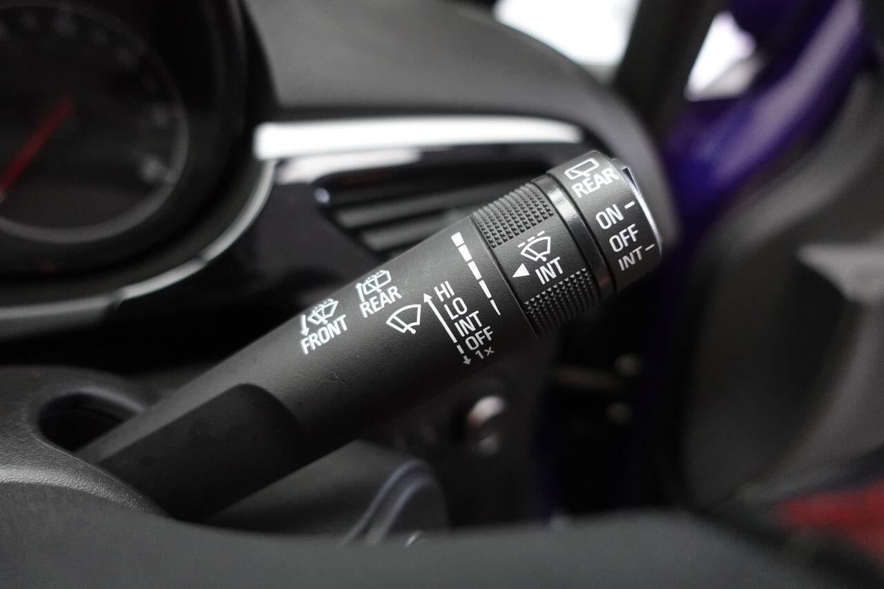 Vauxhall Corsa - Image 17