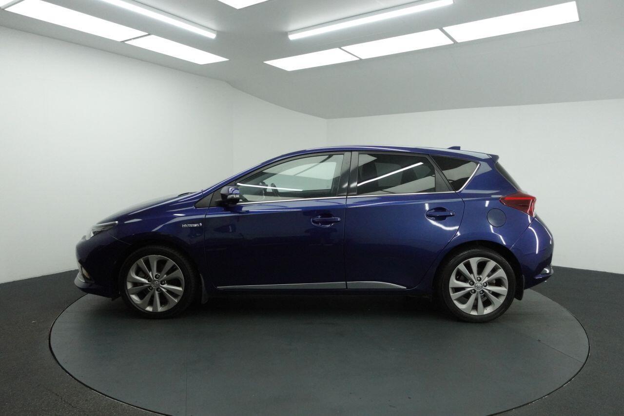 Toyota Auris - Image 8