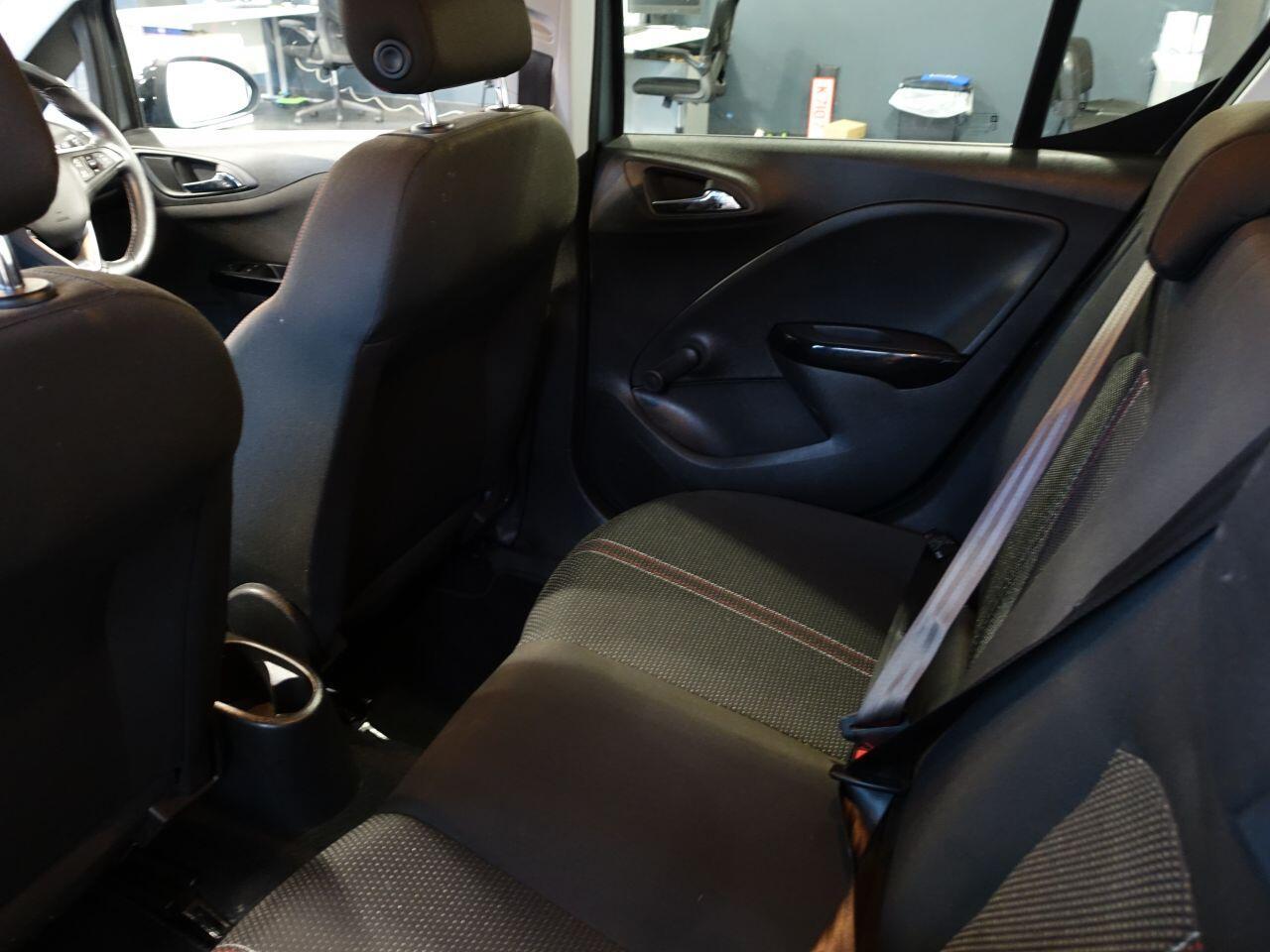 Vauxhall Corsa - Image 21