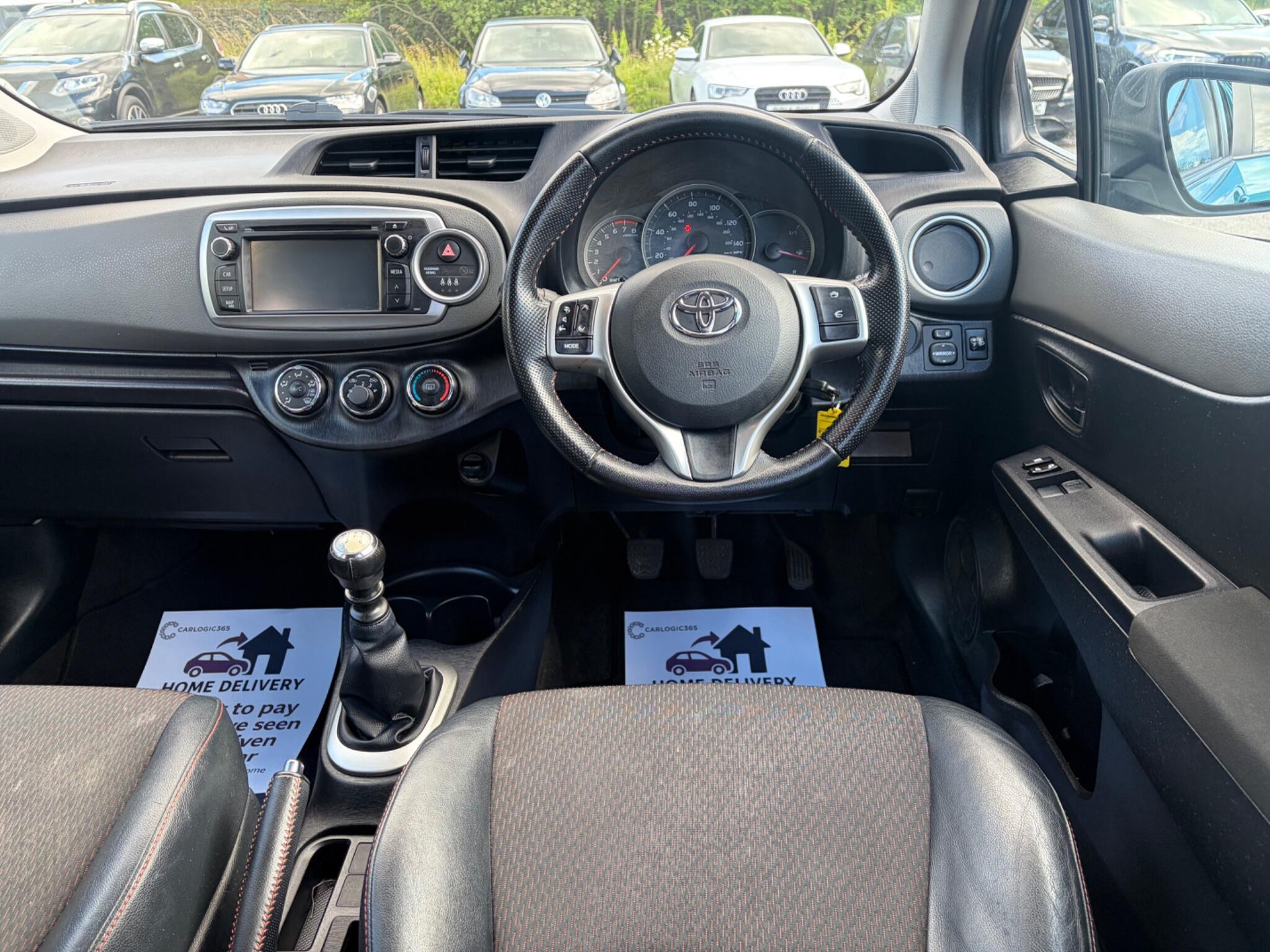 Toyota Yaris - Image 17