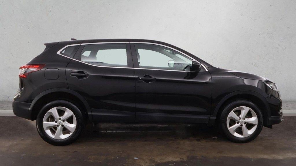 Nissan Qashqai - Image 8