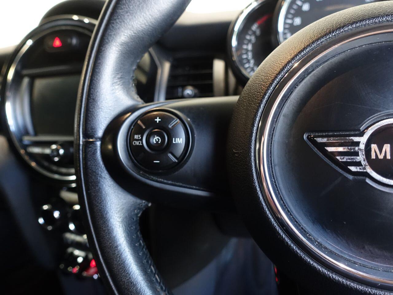 MINI Hatch - Image 17