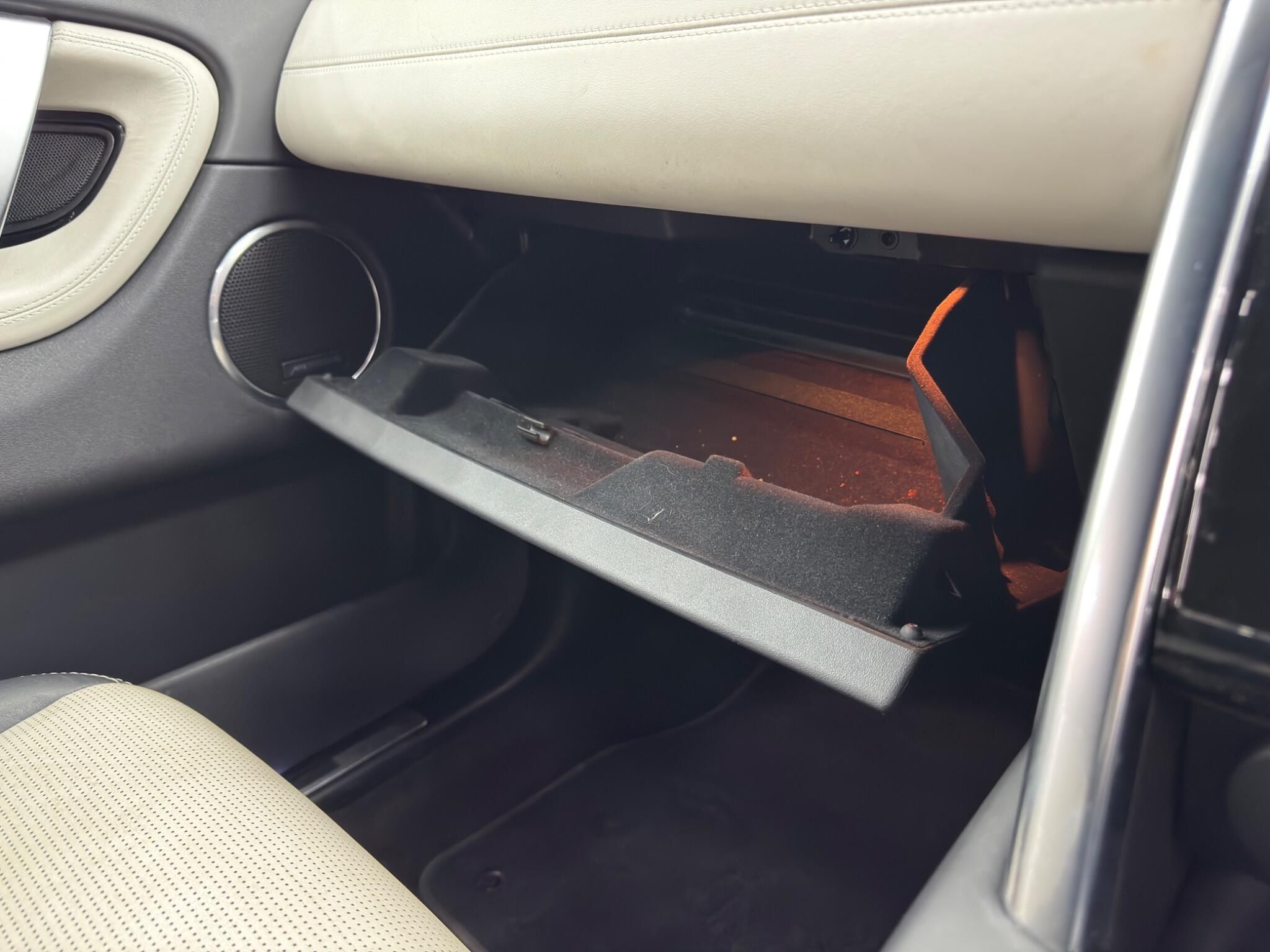 Land Rover DISCOVERY SPORT - Image 54