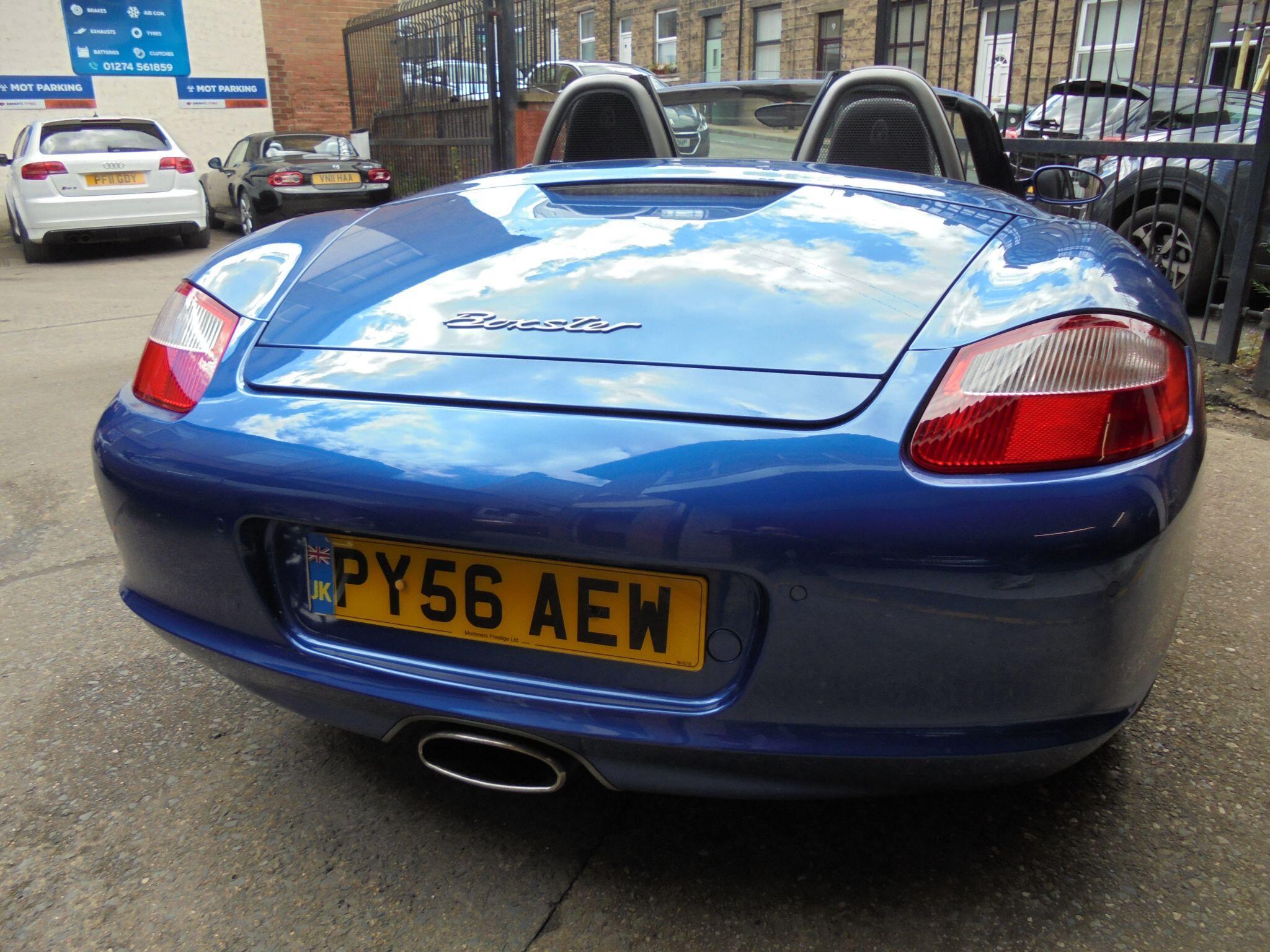 Porsche Boxster - Image 9