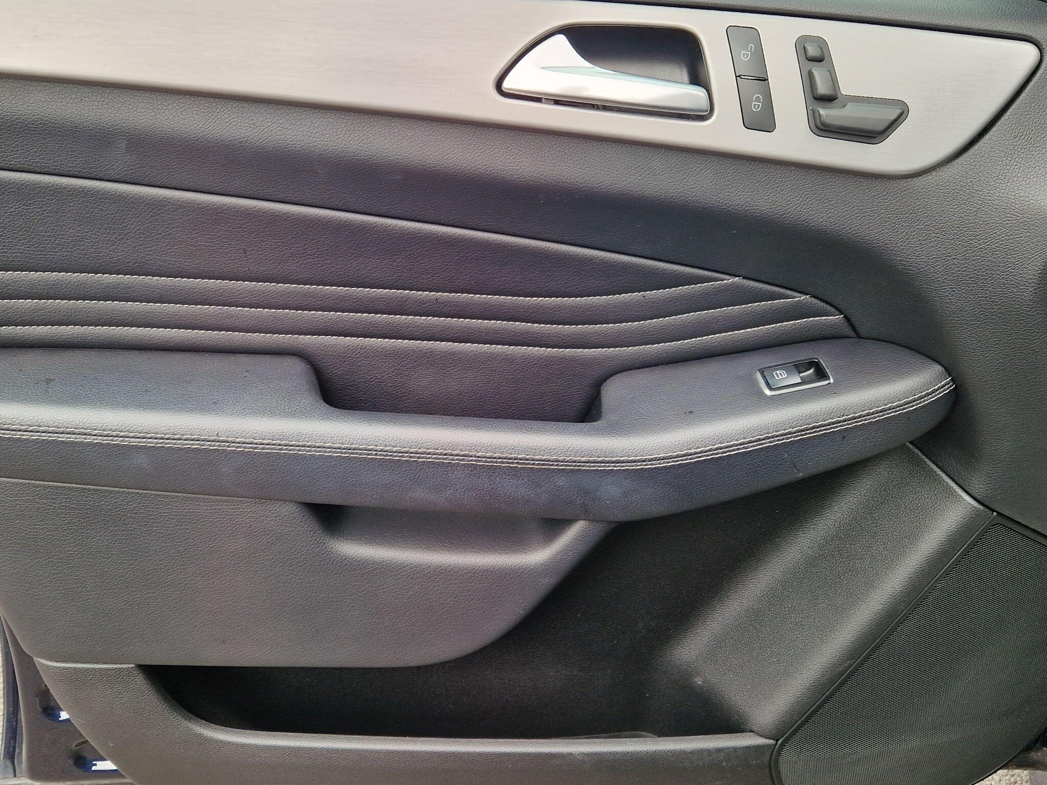 Mercedes M Class - Image 53