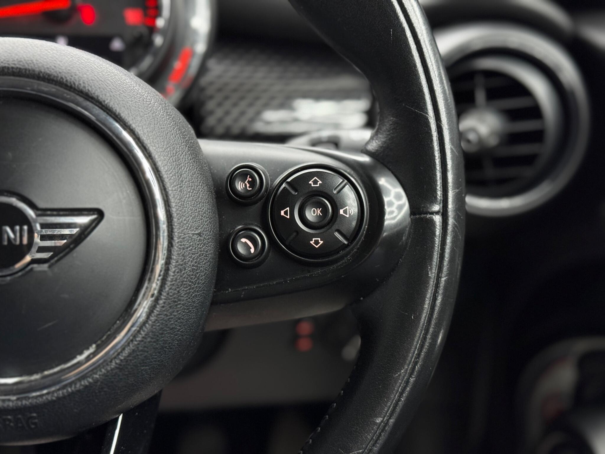 MINI Hatch - Image 19