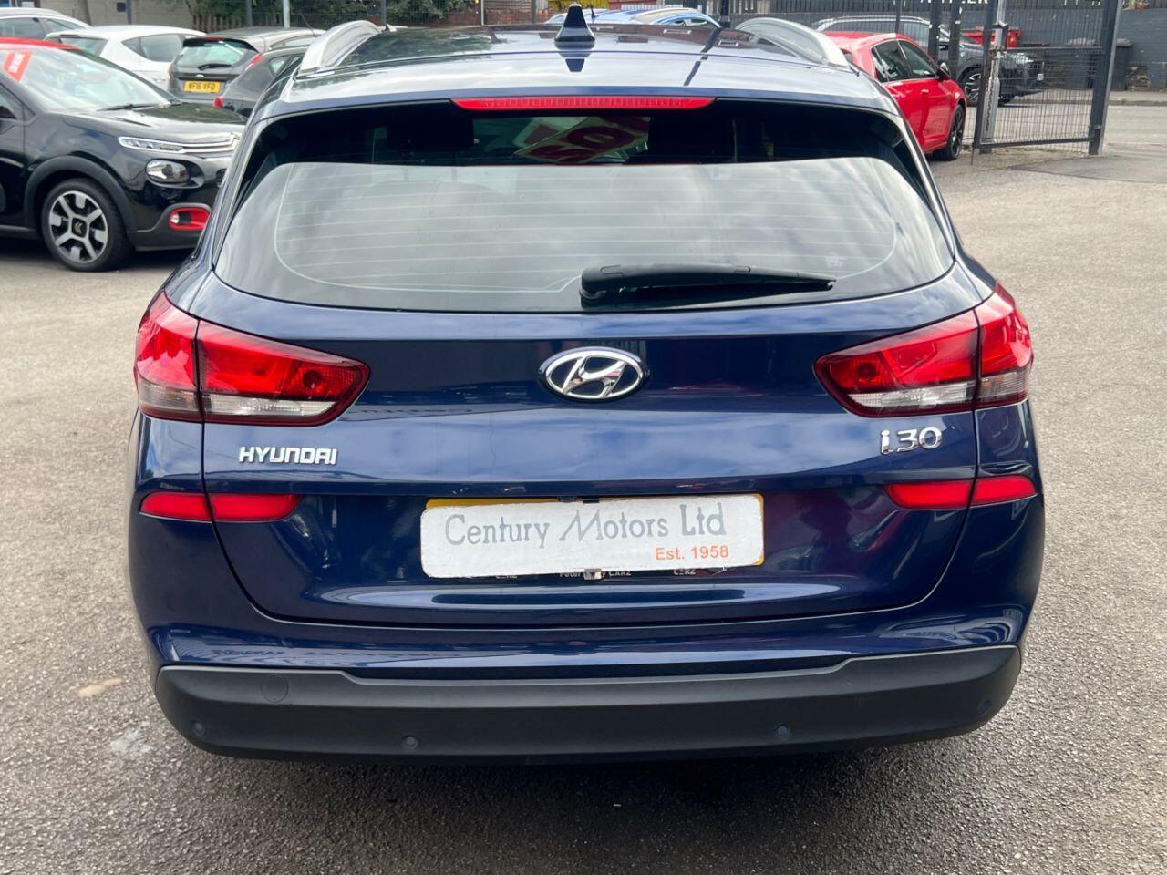 Hyundai i30 - Image 4