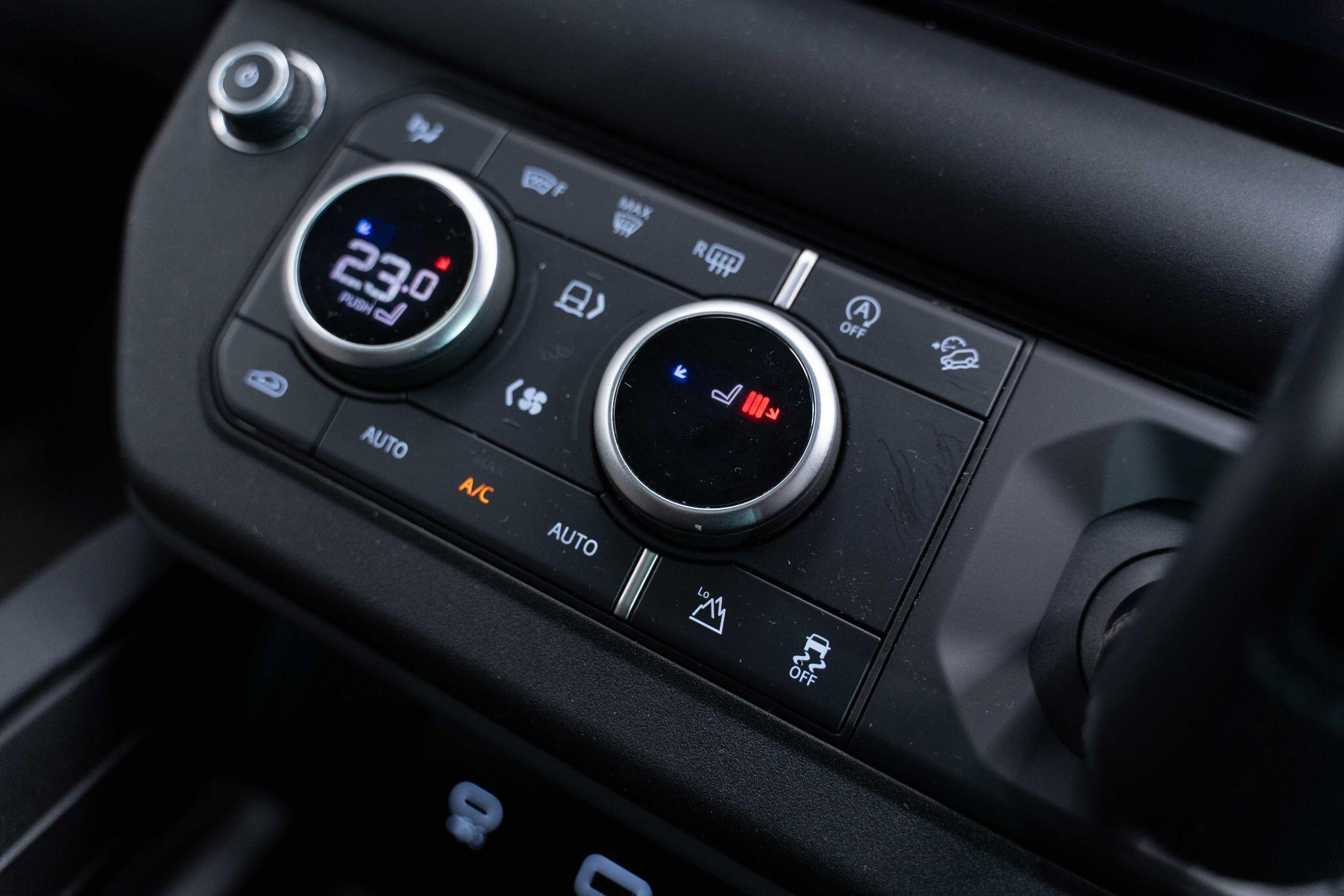 Land Rover Defender 110 - Image 21