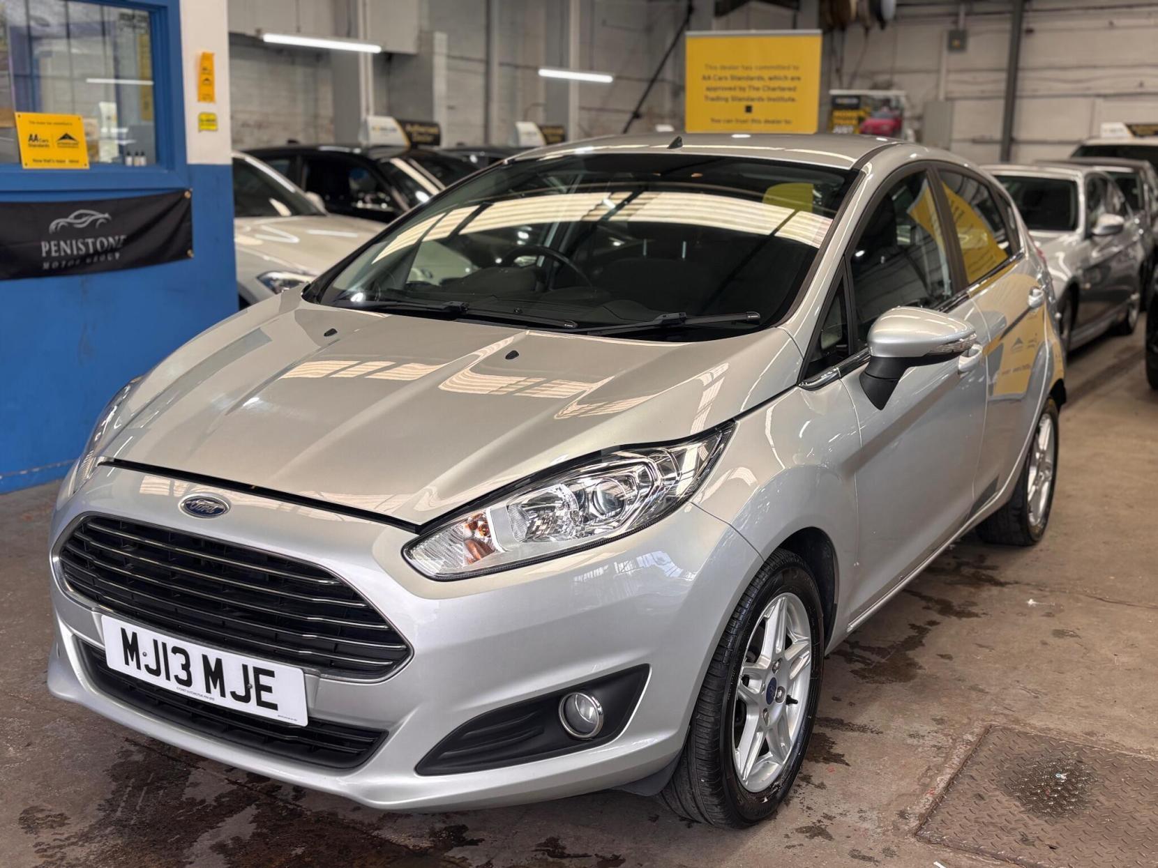 Ford Fiesta - Image 14