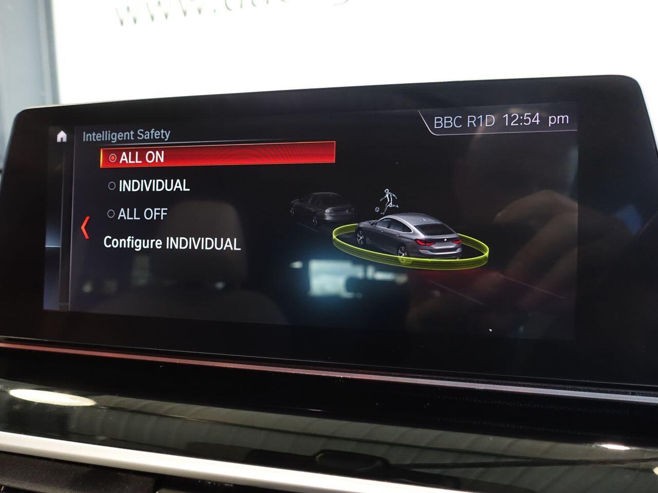 BMW 6 SERIES GRAN TURISMO - Image 35