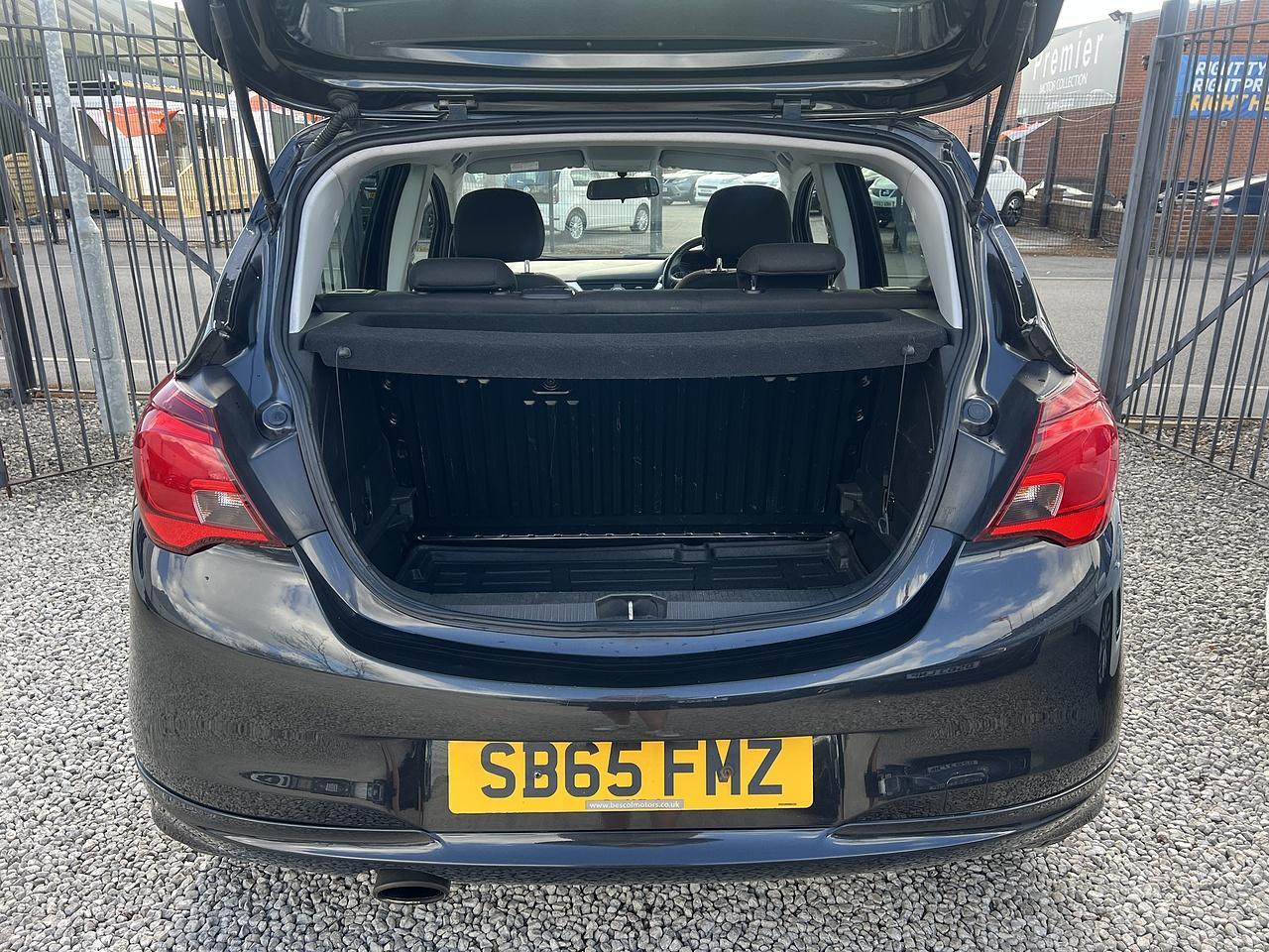 Vauxhall Corsa - Image 8