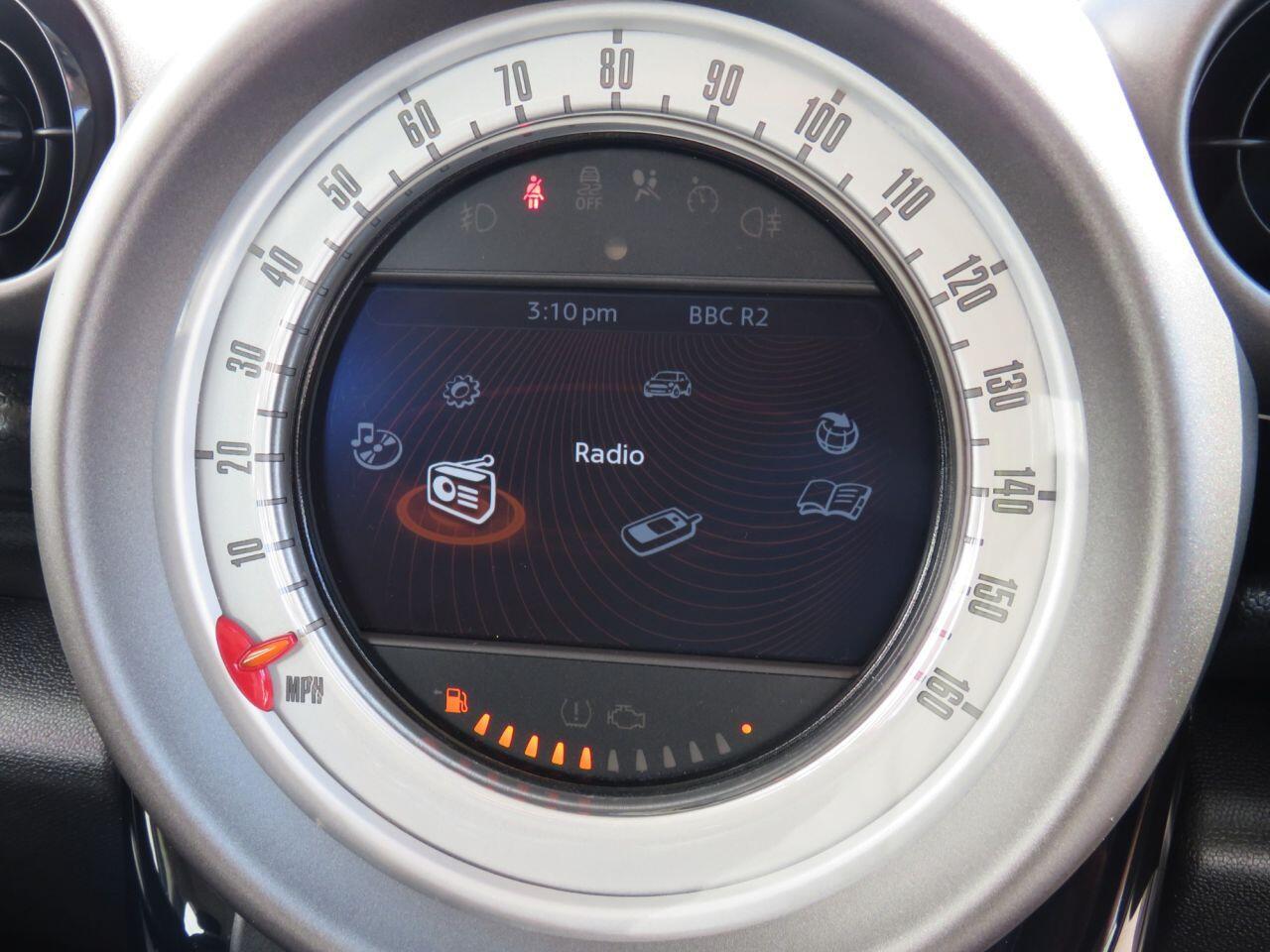 MINI Countryman - Image 16