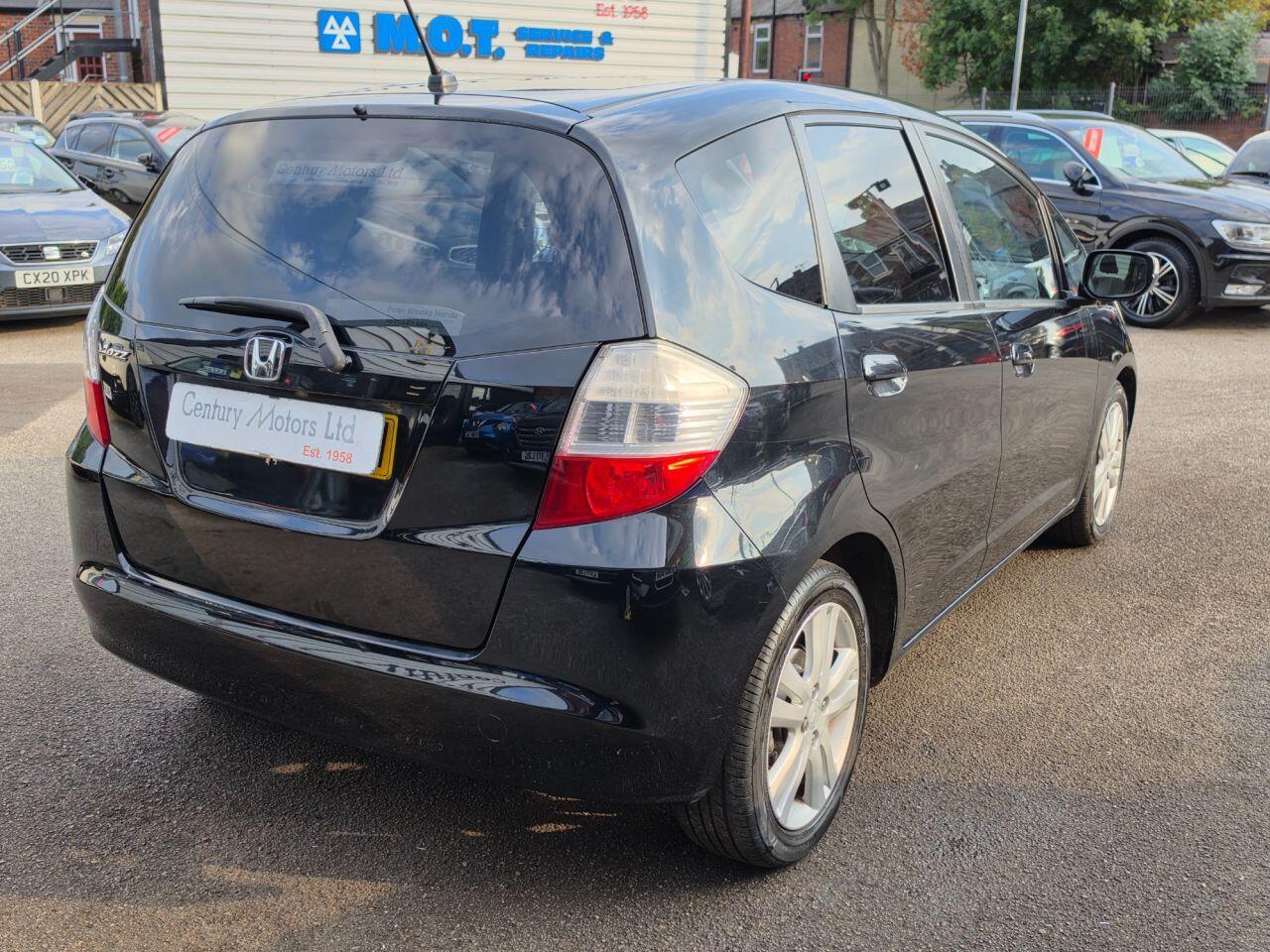 Honda Jazz - Image 16