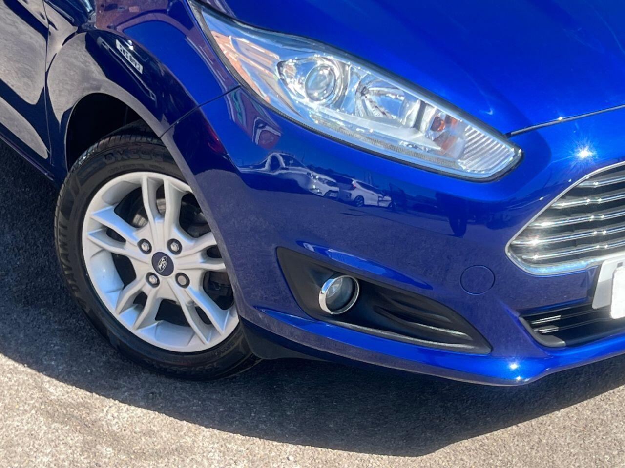 Ford Fiesta - Image 7