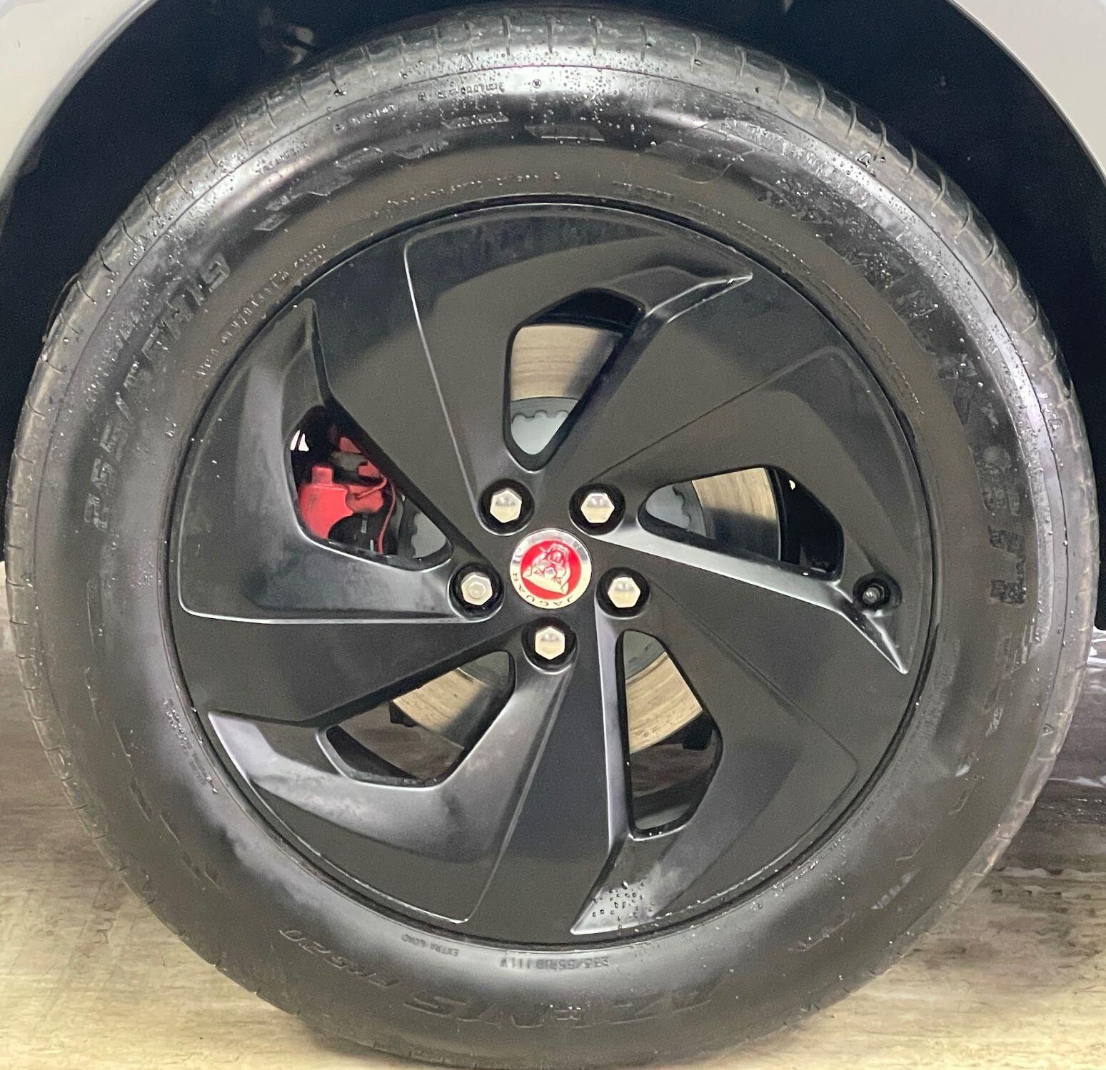 Jaguar F-Pace - Image 15