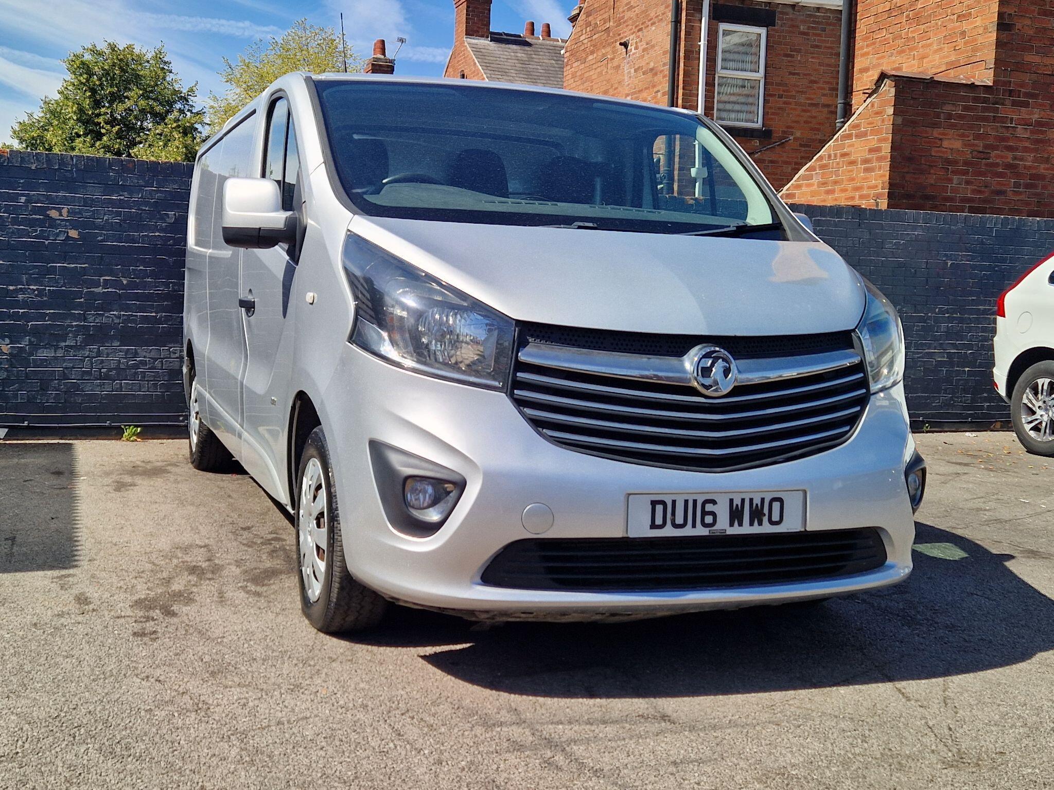 Vauxhall Vivaro - Image 18