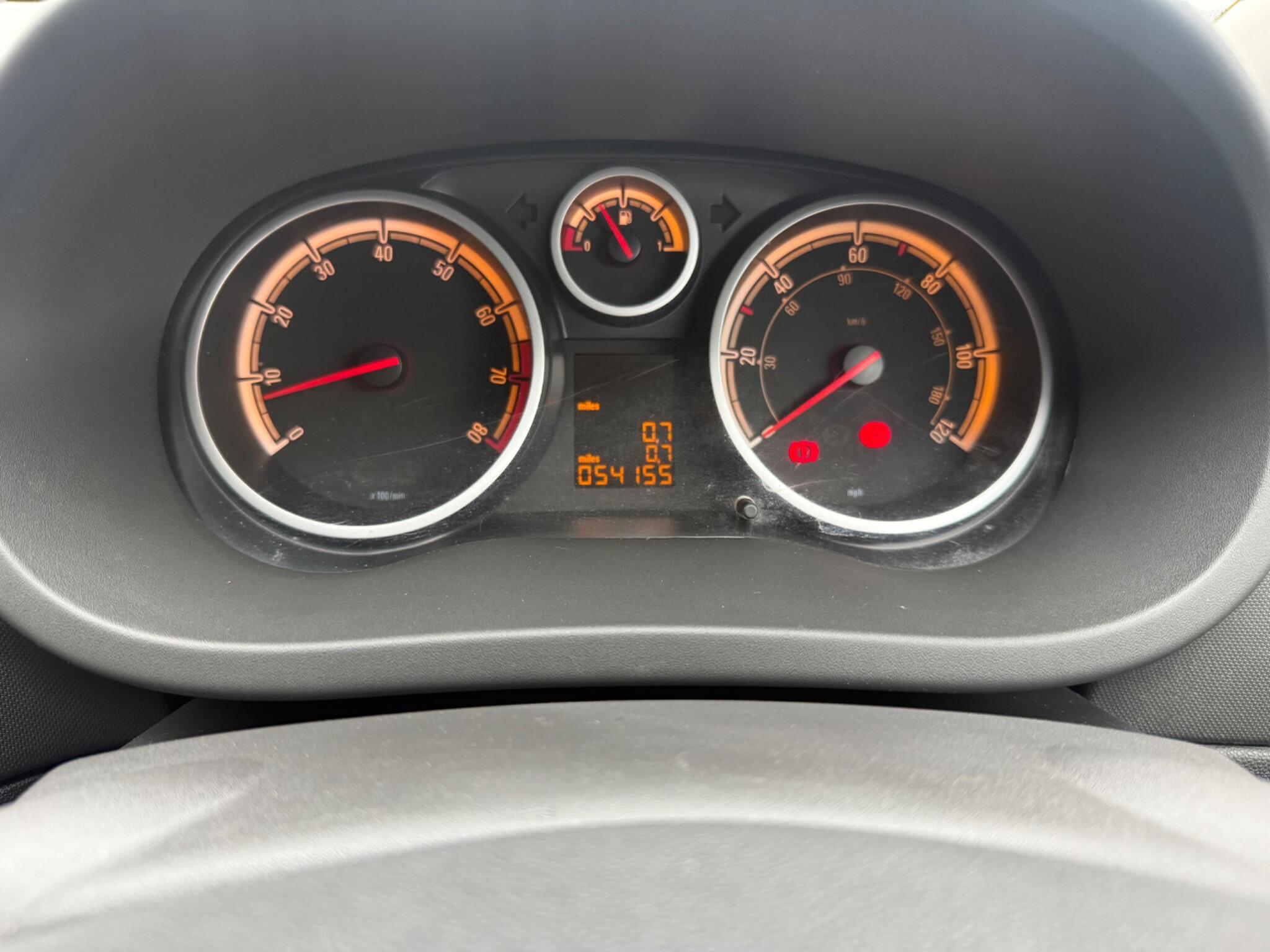 Vauxhall Corsa - Image 20