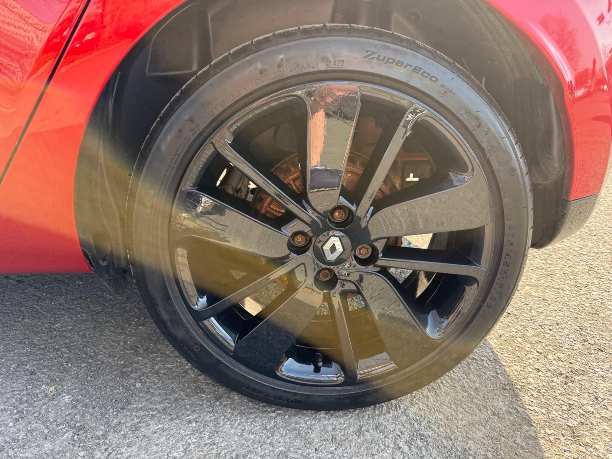 Renault Clio - Image 33