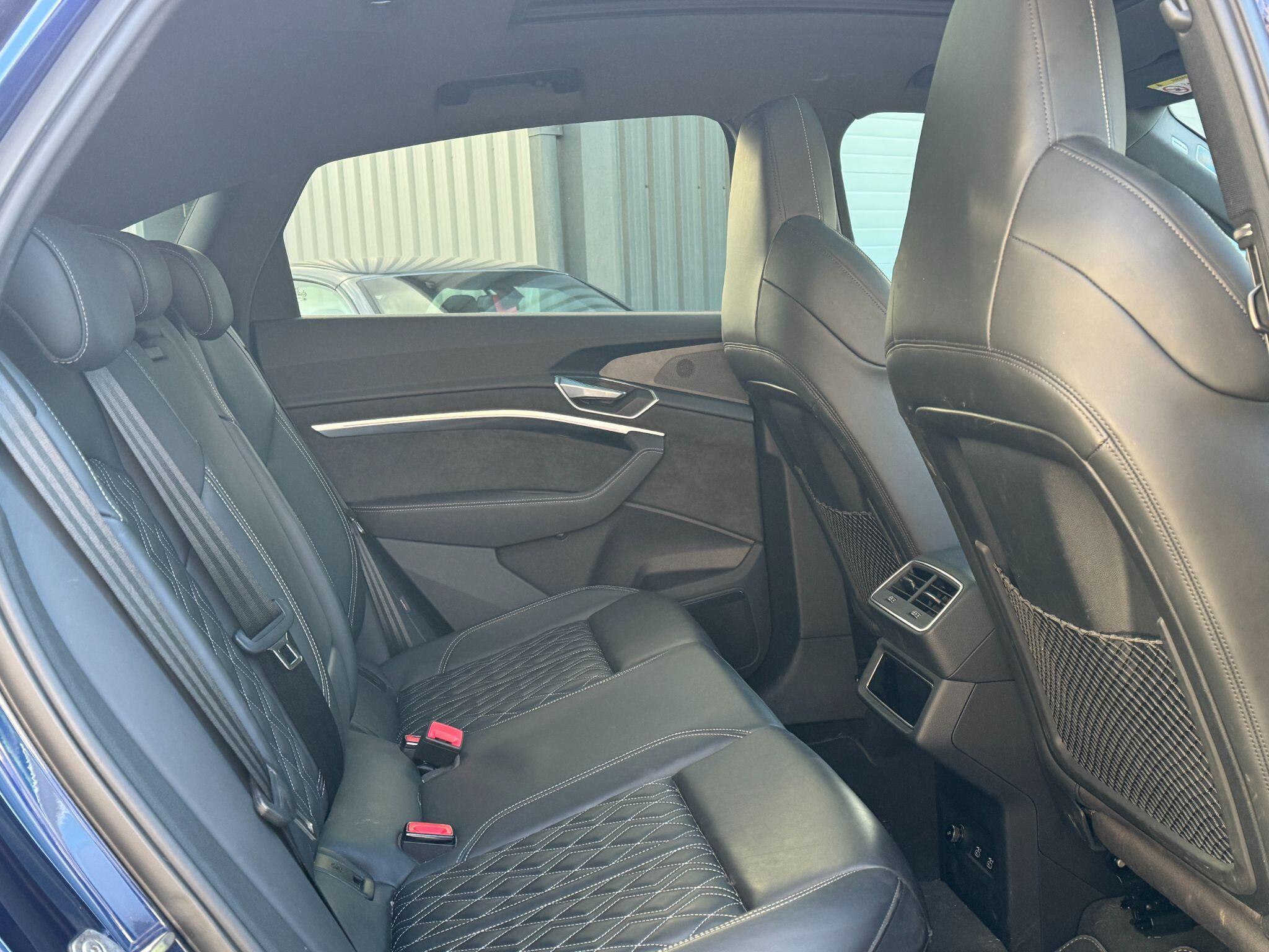 Audi E-Tron - Image 22