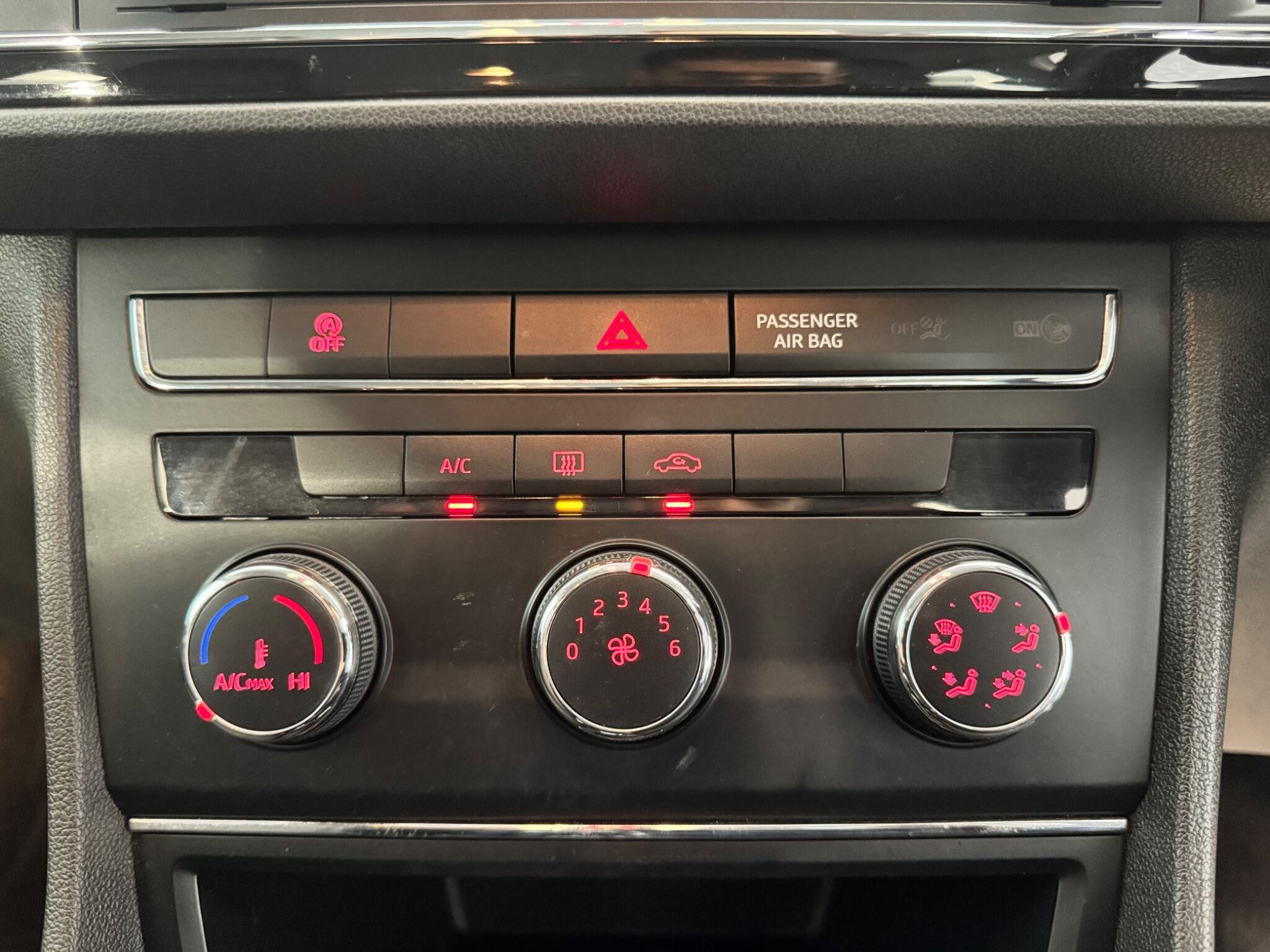 SEAT Leon - Image 22